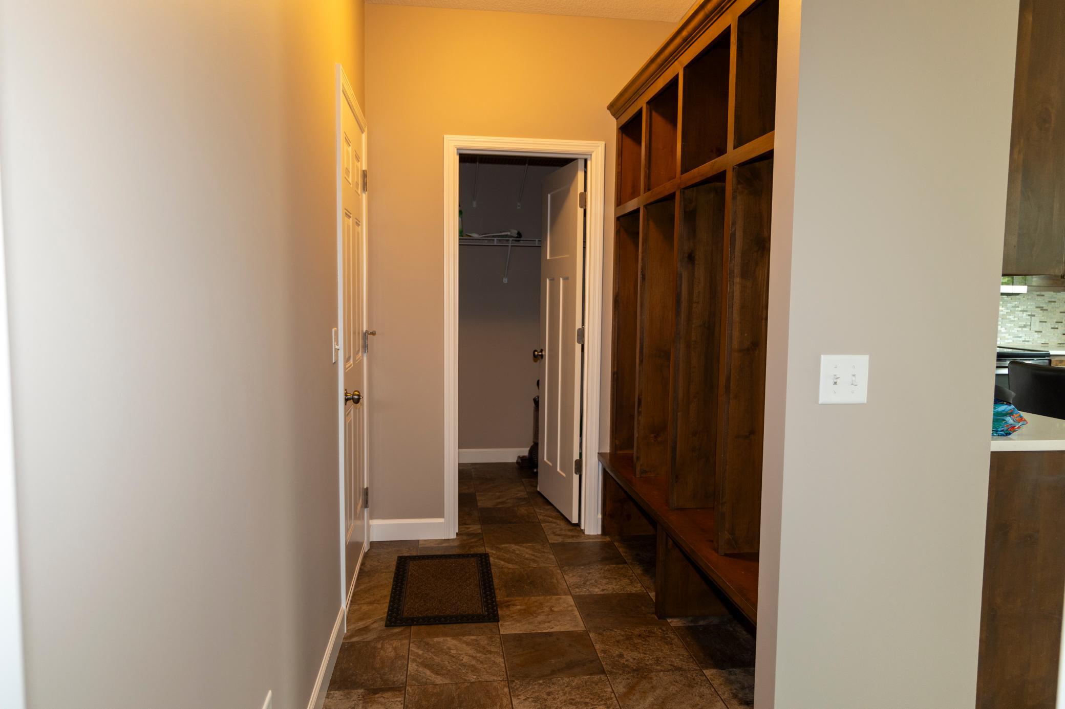 1364 Ridge Lane Property Photo 19