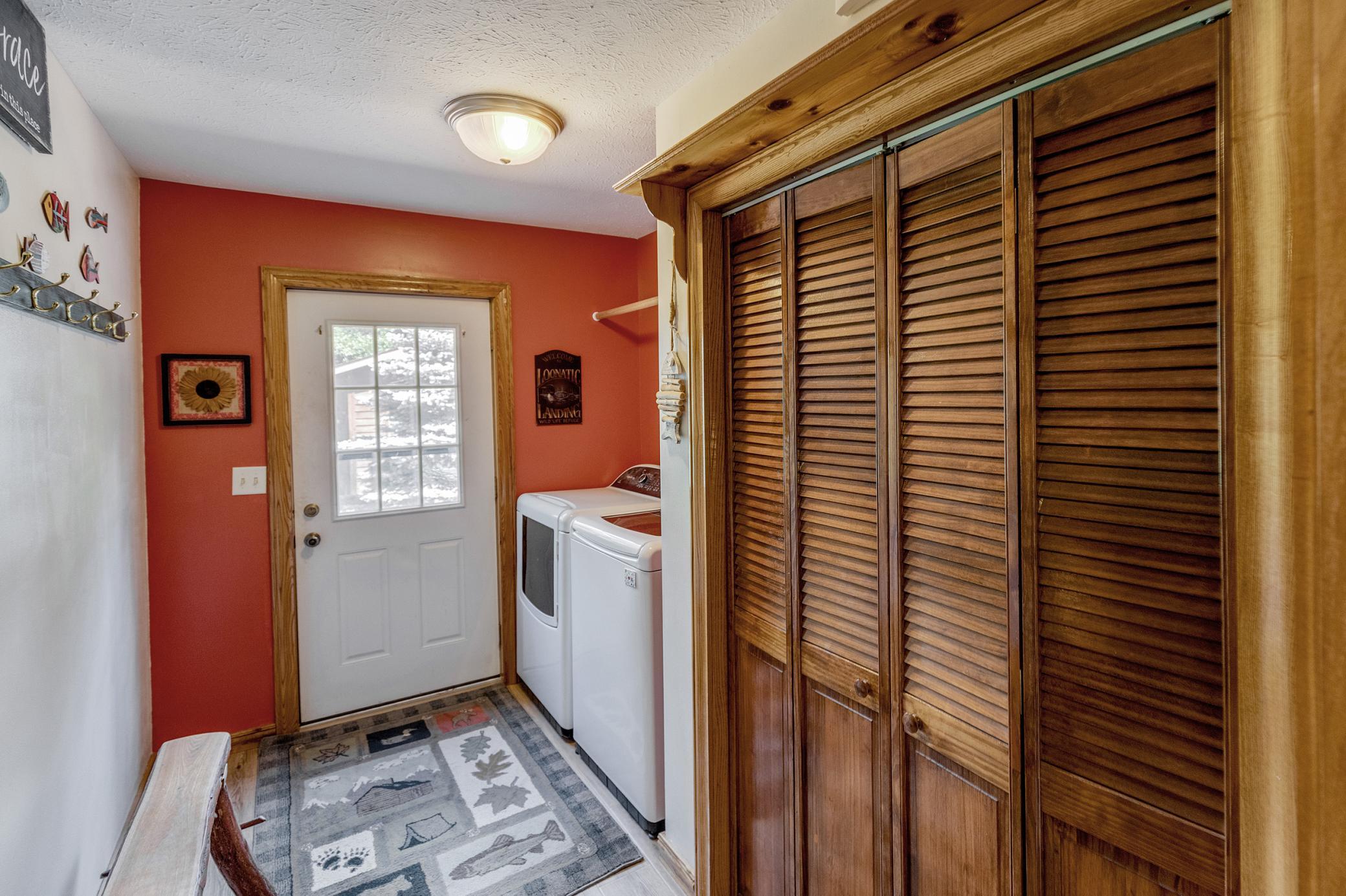 1268 Smith Drive Nw Property Photo 18