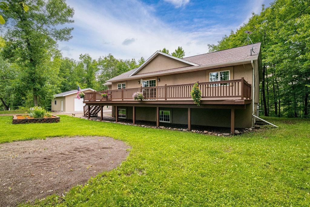 3639 Oak Lane Property Photo 2