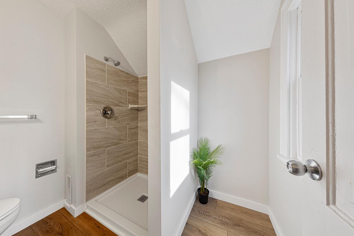 15 14th Street Ne Property Photo 23