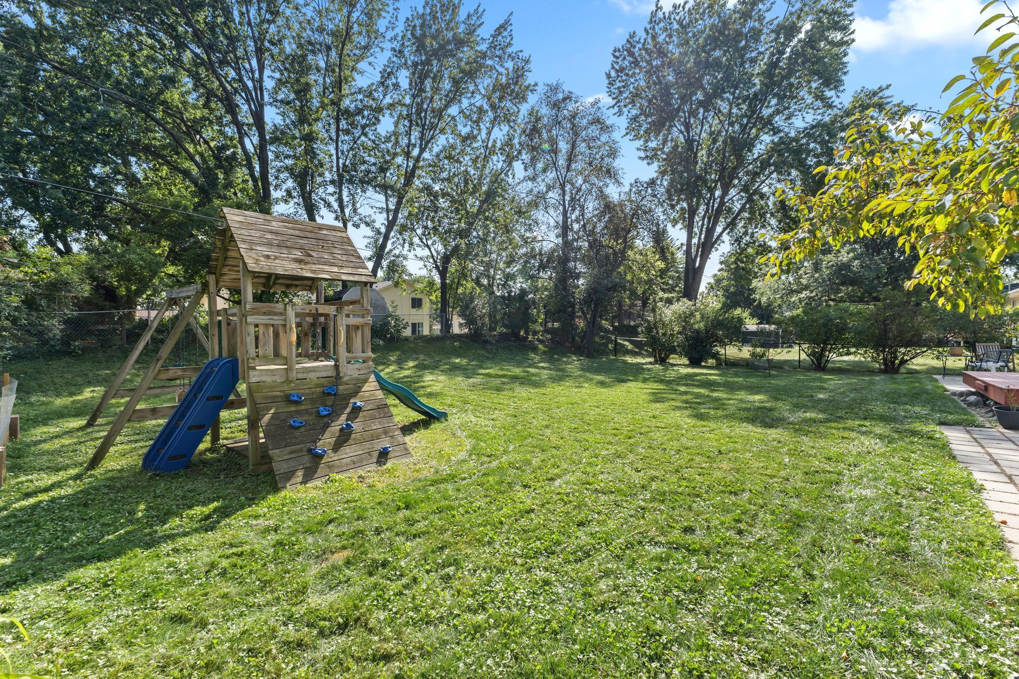 2003 Tamarack Lane Property Photo 35