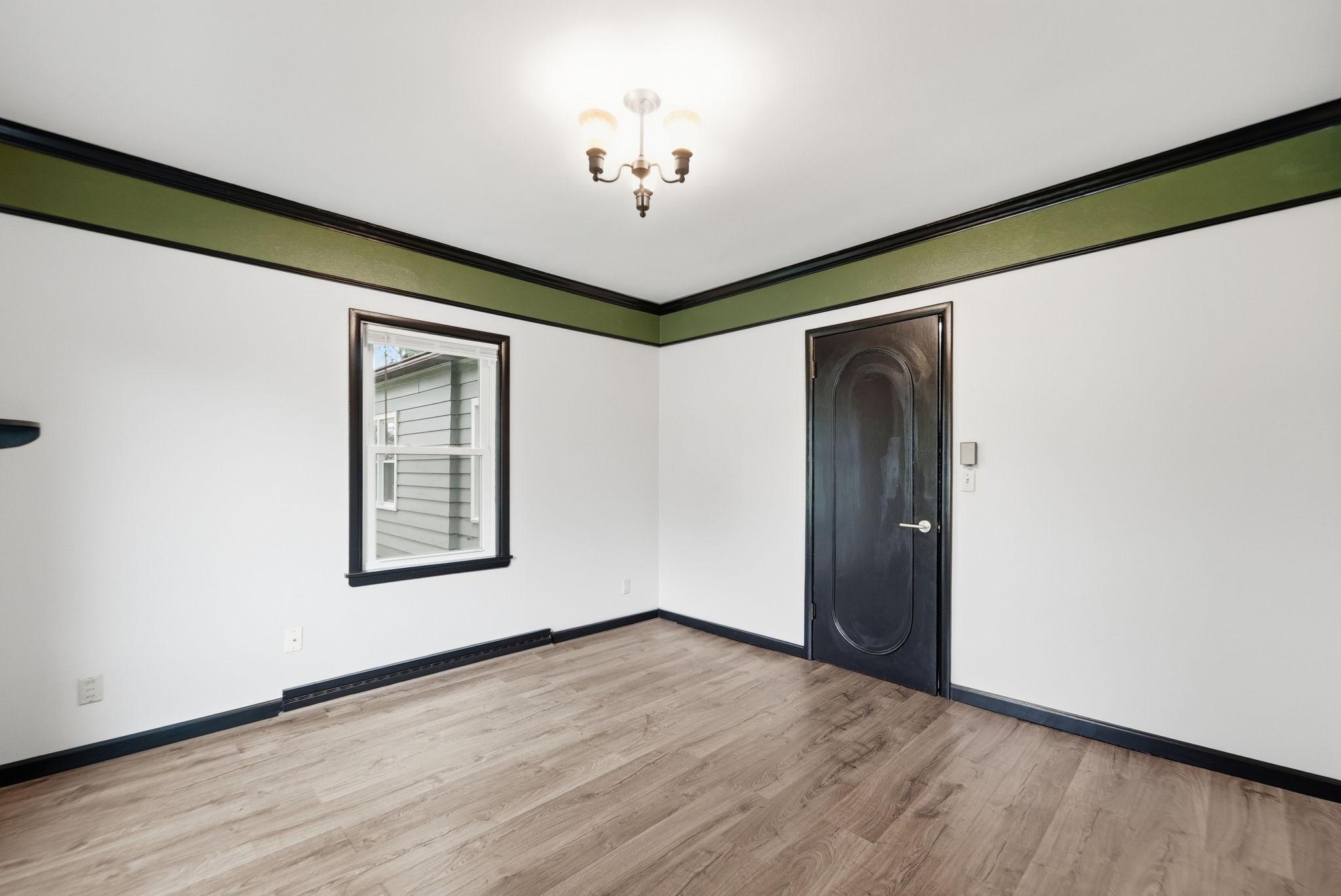 901 31st Avenue N Property Photo 17