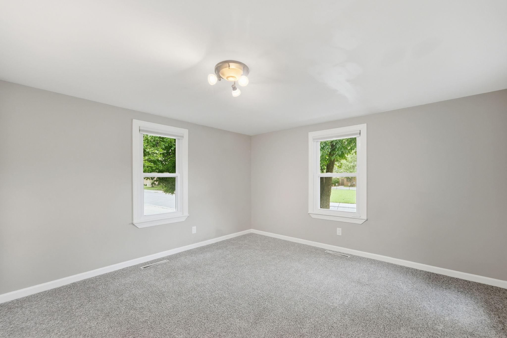 901 31st Avenue N Property Photo 30