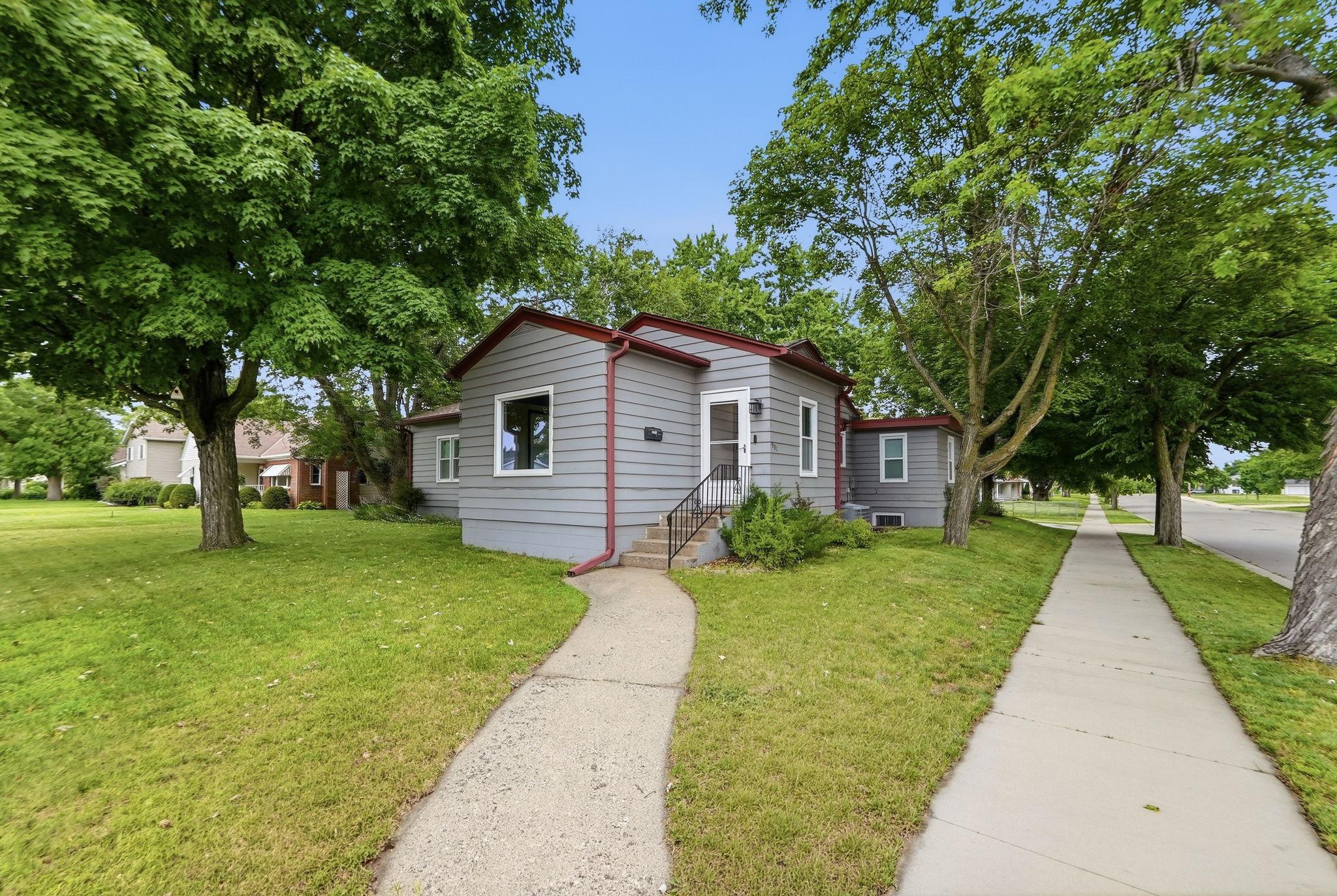 901 31st Avenue N Property Photo 50