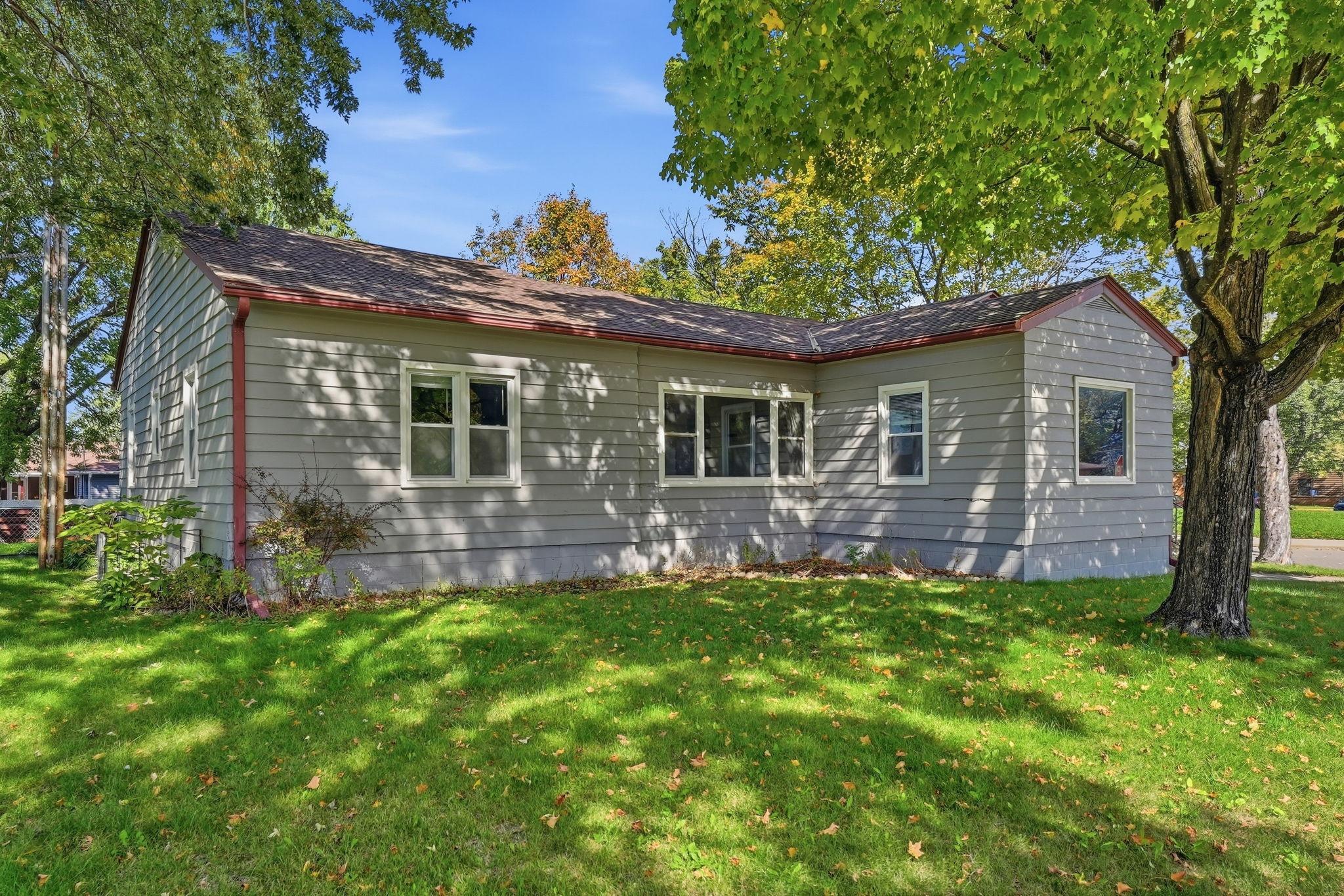 901 31st Avenue N Property Photo 54