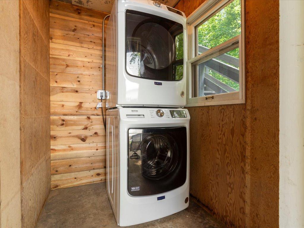 25624 Evergreen Trail Property Photo 33