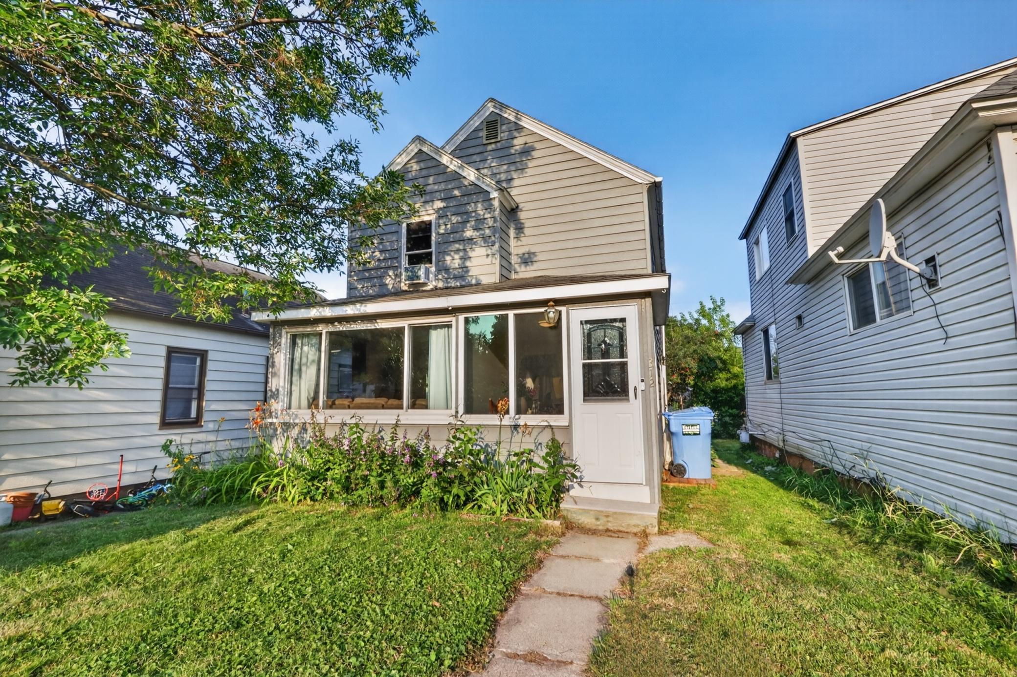 312 4th Avenue Property Photo 1