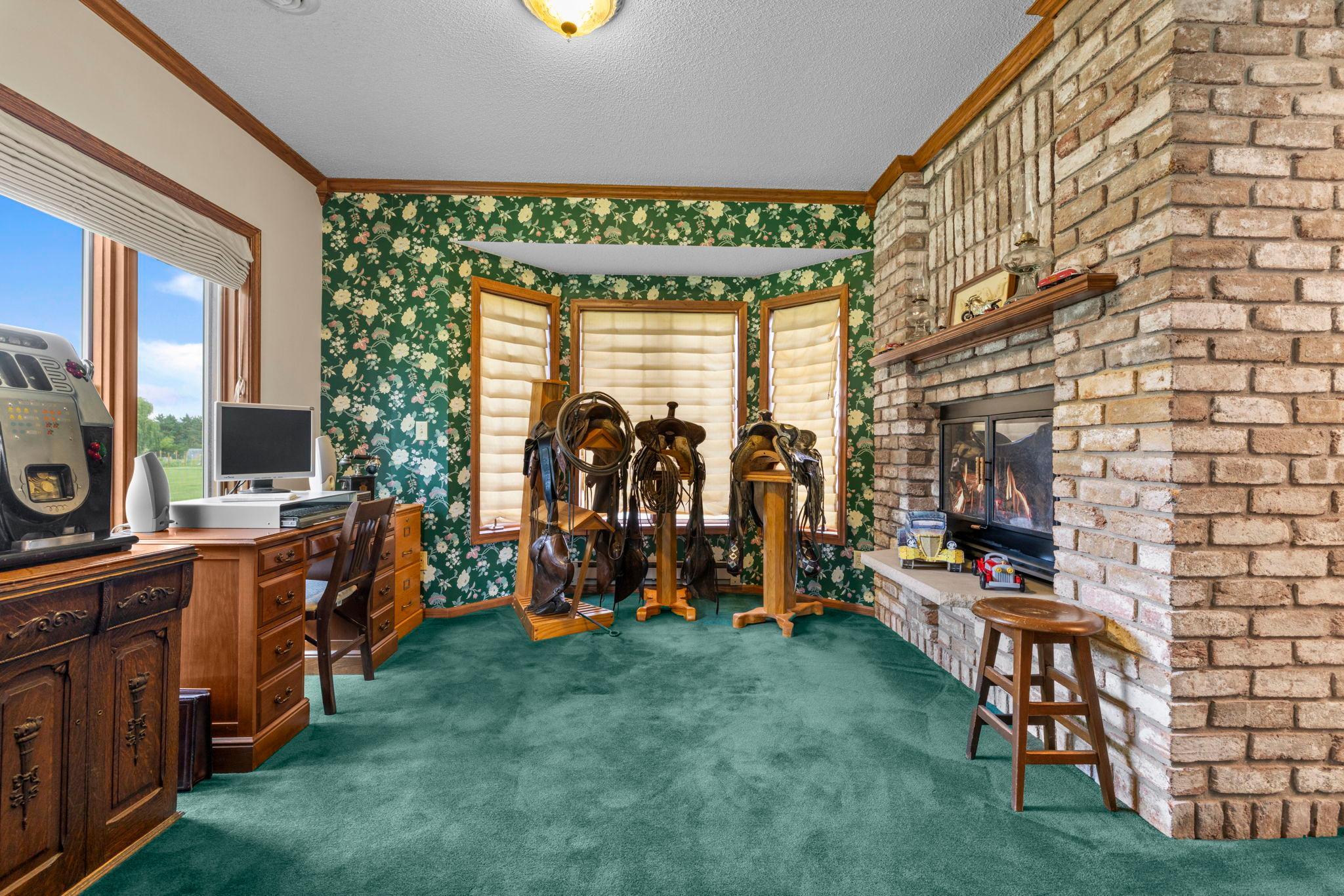 6 Lacosta Drive Property Photo 9