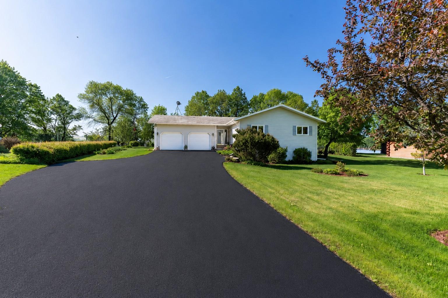 23716 Stony Bar Circle Property Photo 6
