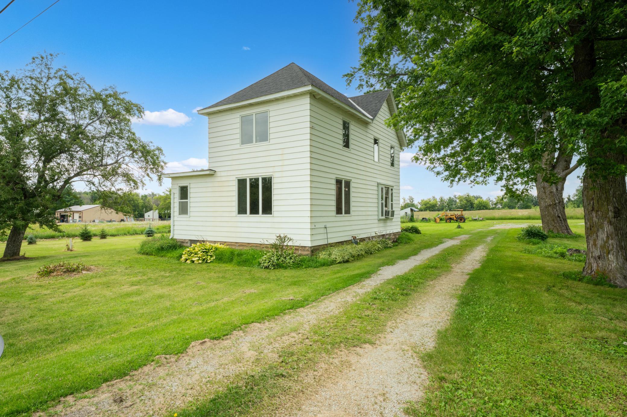 55570 State Highway 56 Property Photo 2