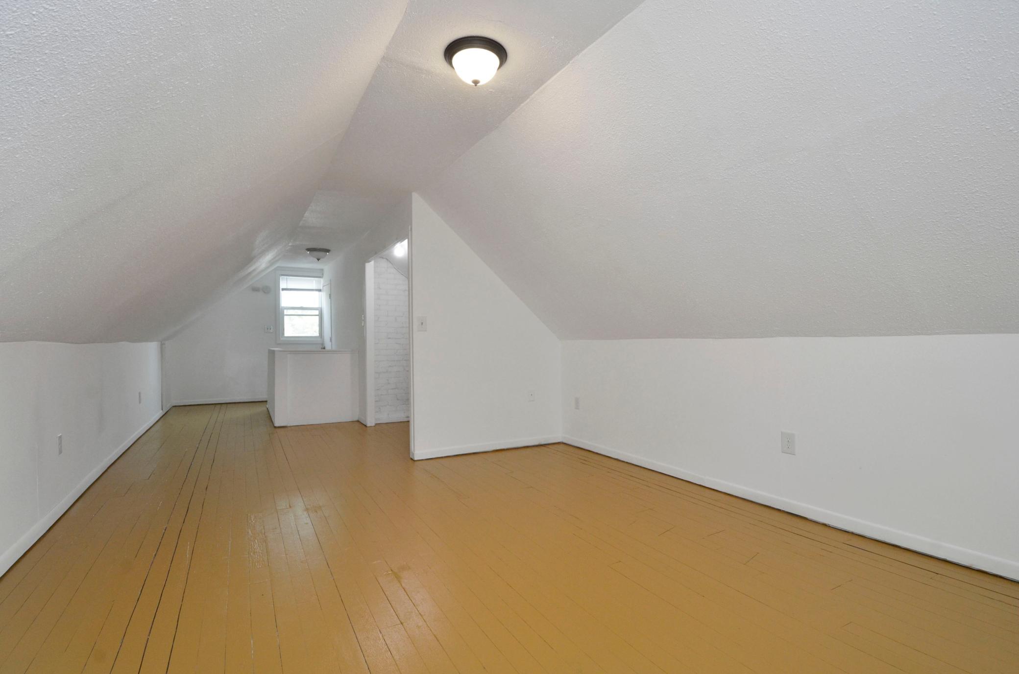 1139 Magnolia Avenue E Property Photo 21