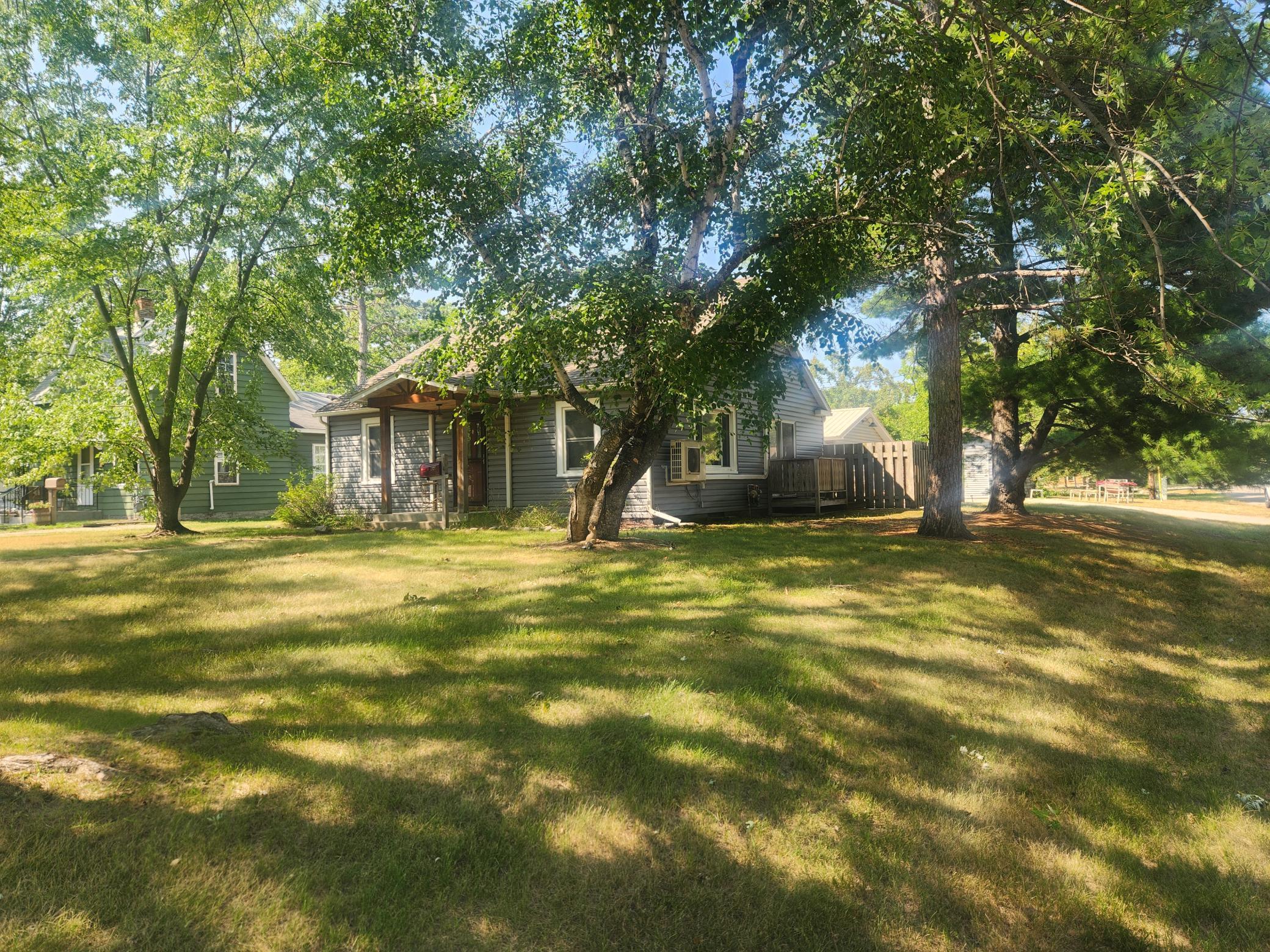 301 High Street Property Photo 1