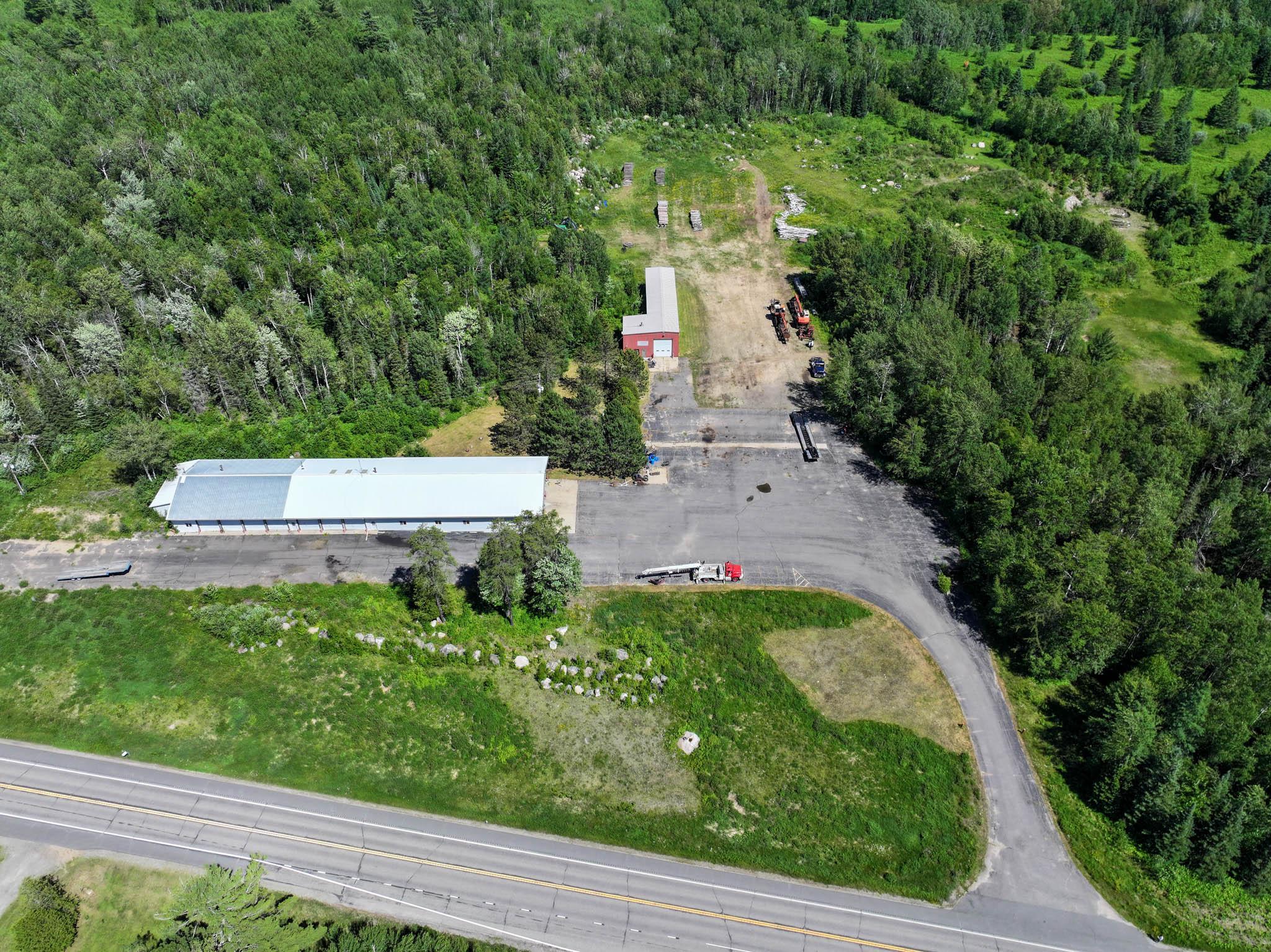 6950 Highway 169 Property Photo 7
