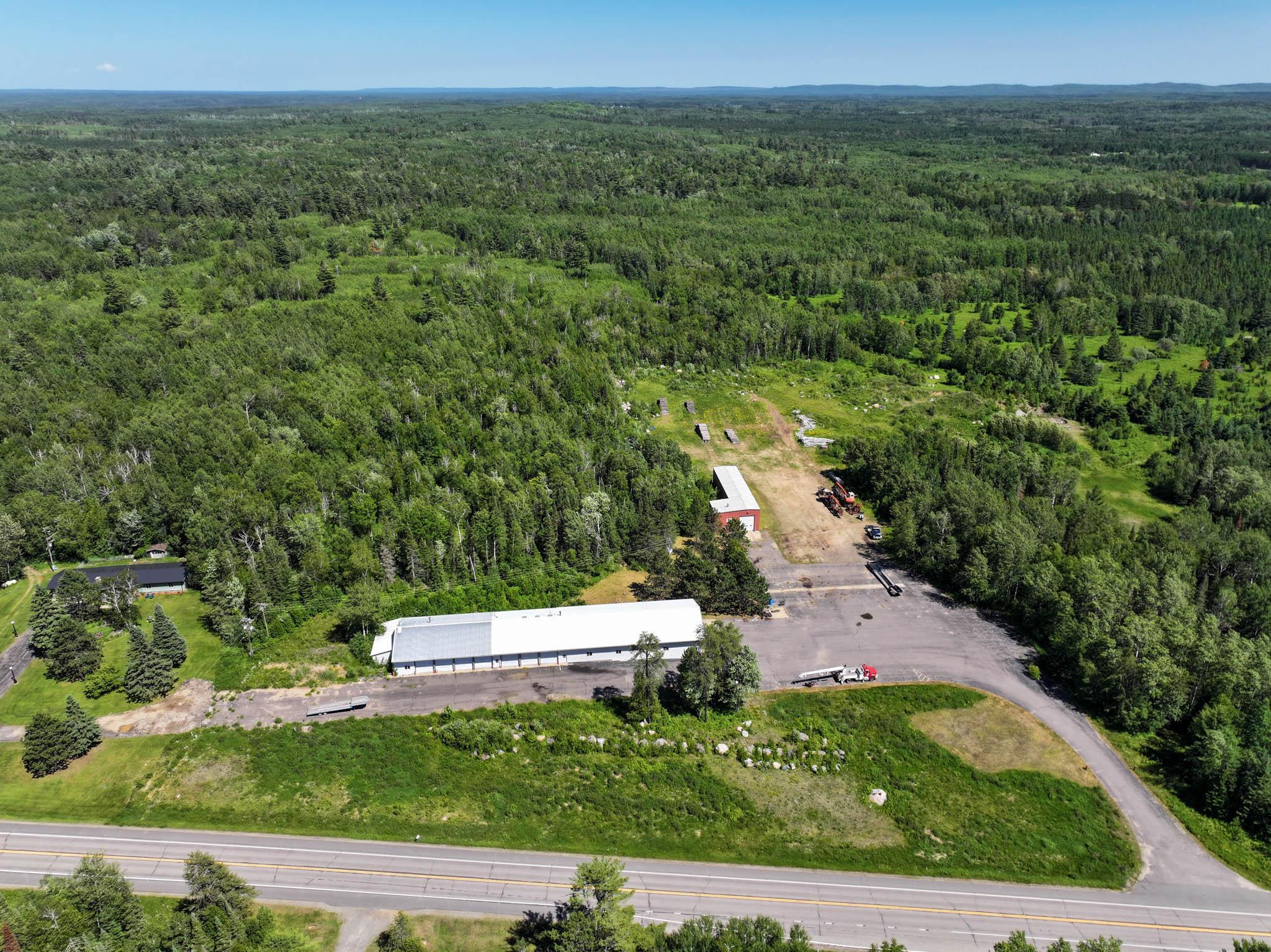 6950 Highway 169 Property Photo 8