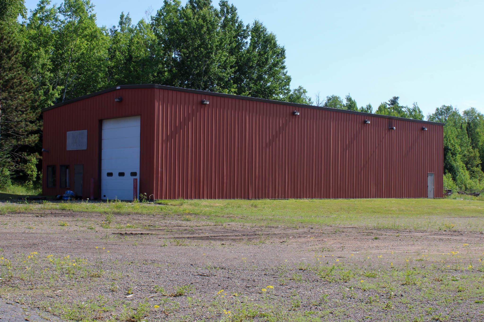 6950 Highway 169 Property Photo 9