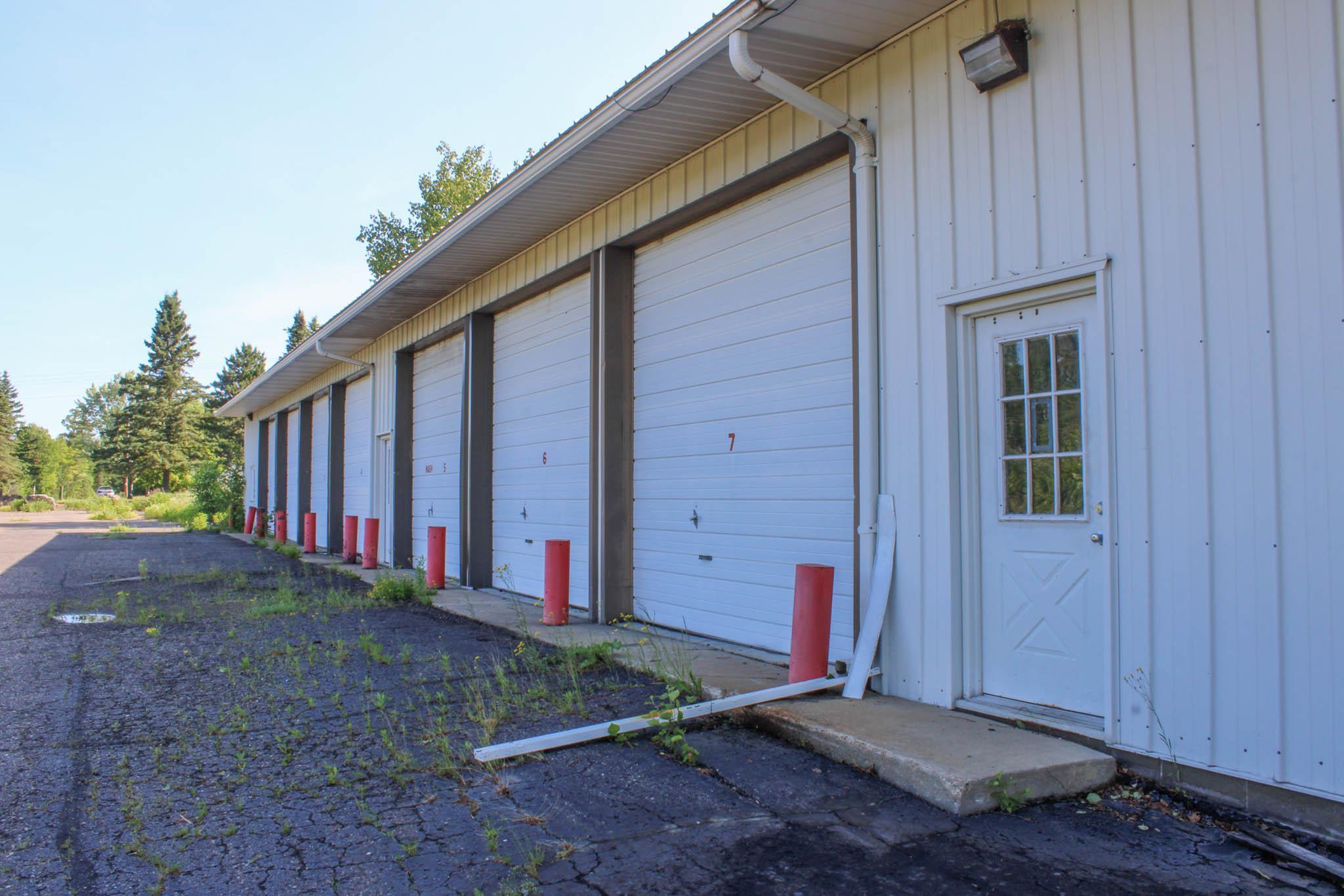 6950 Highway 169 Property Photo 22