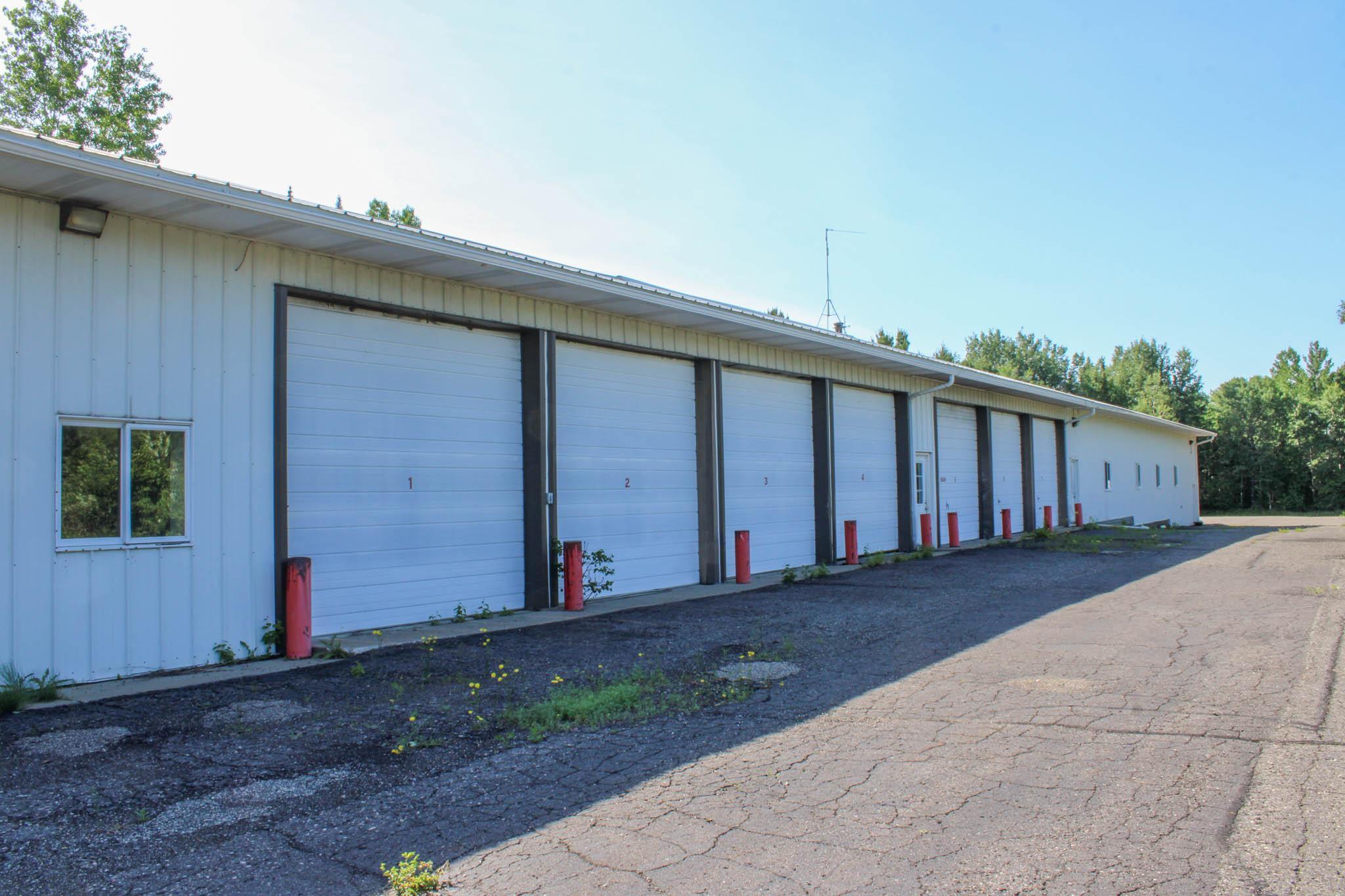 6950 Highway 169 Property Photo 23