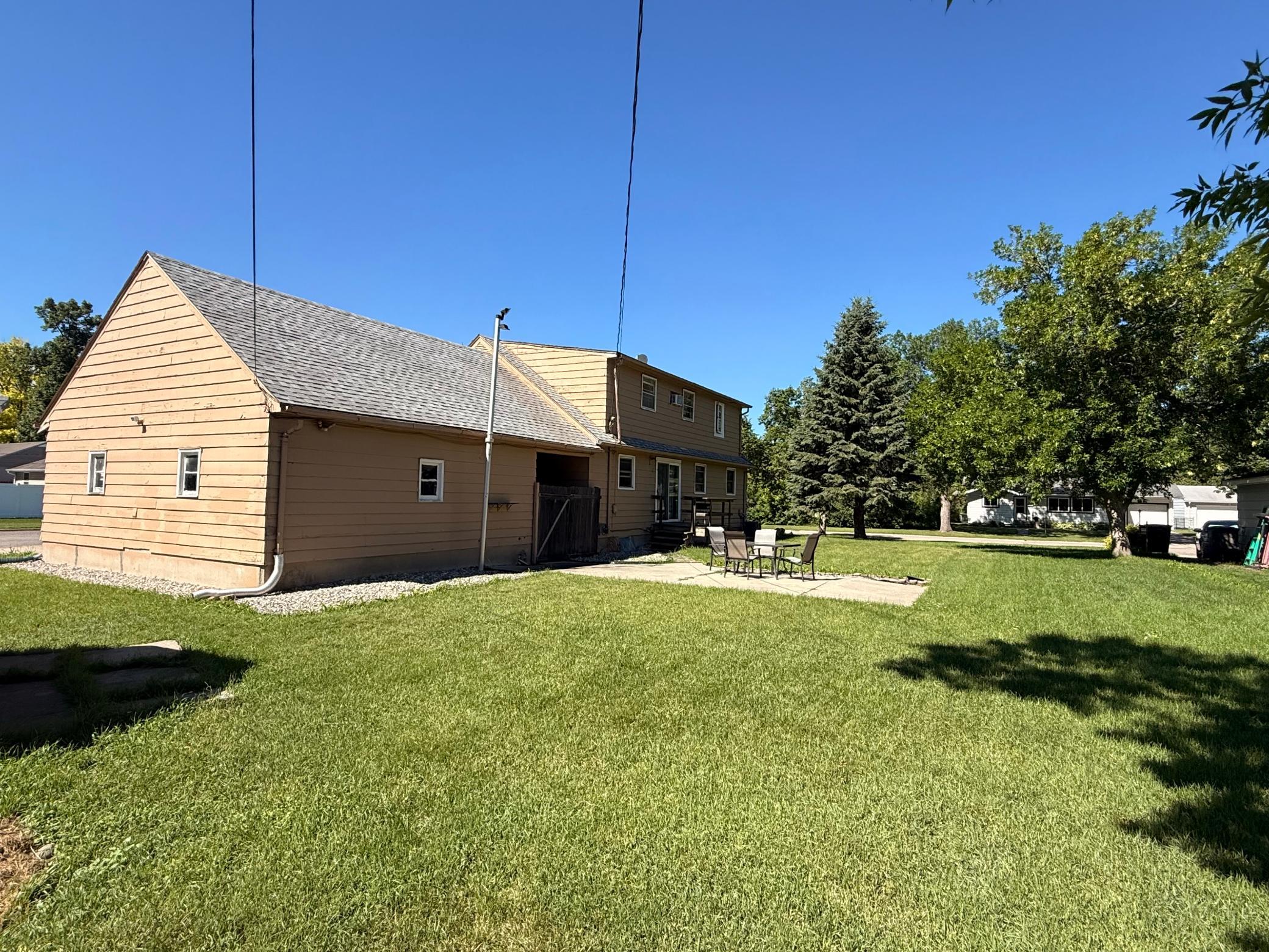 1902 8th Avenue N Property Photo 5