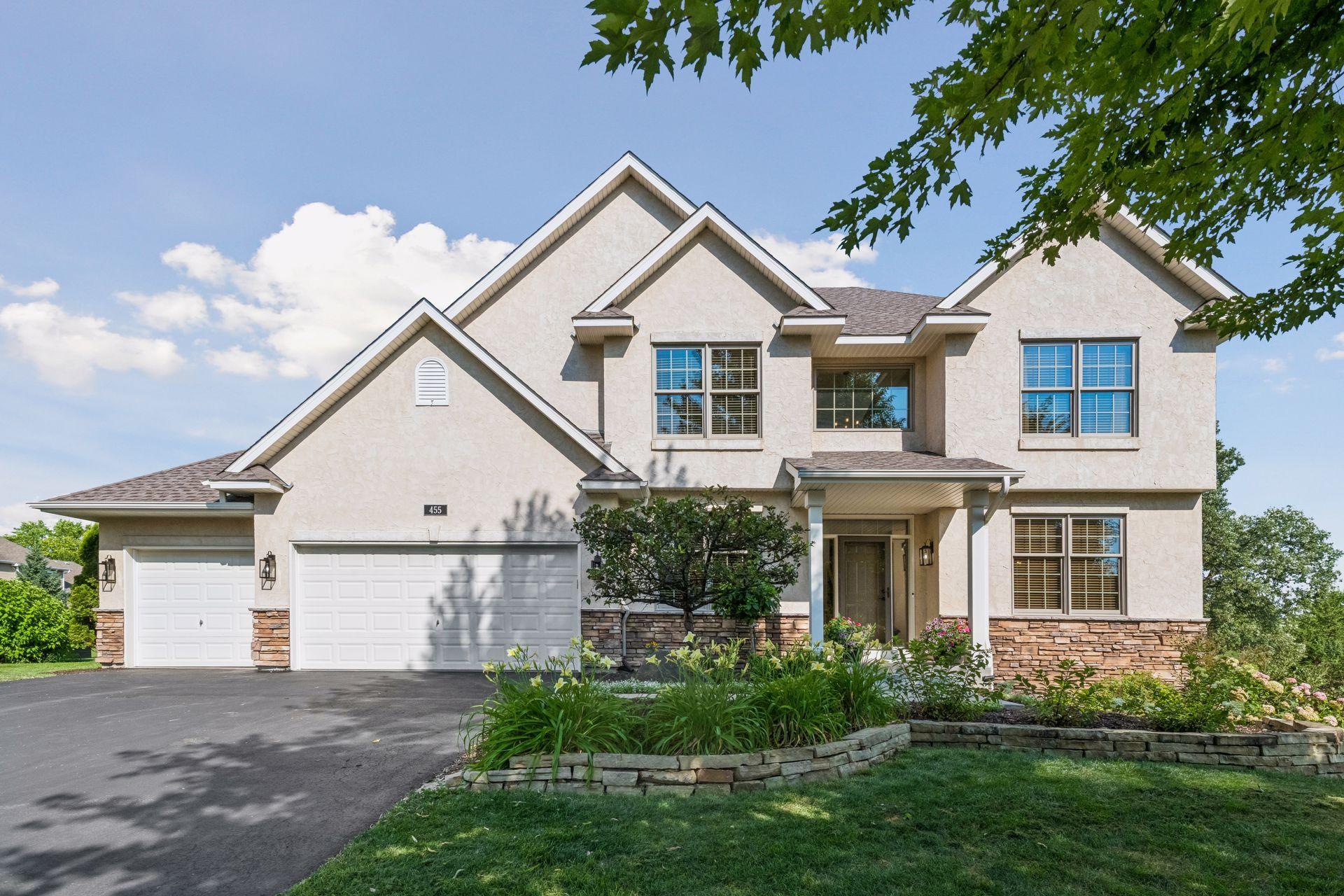 455 Moers Circle Property Photo 1