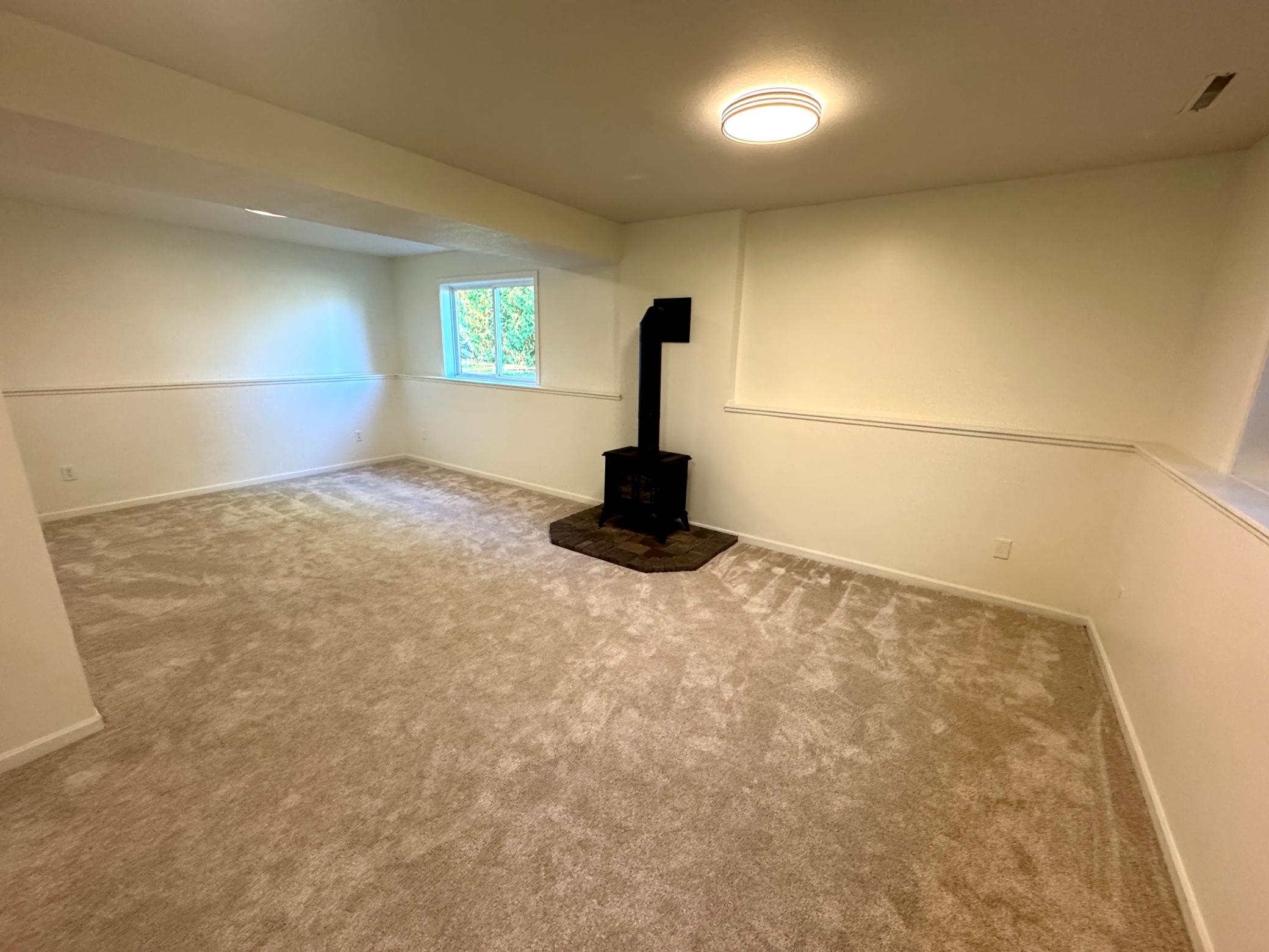 600 4th Street Ne Property Photo 16