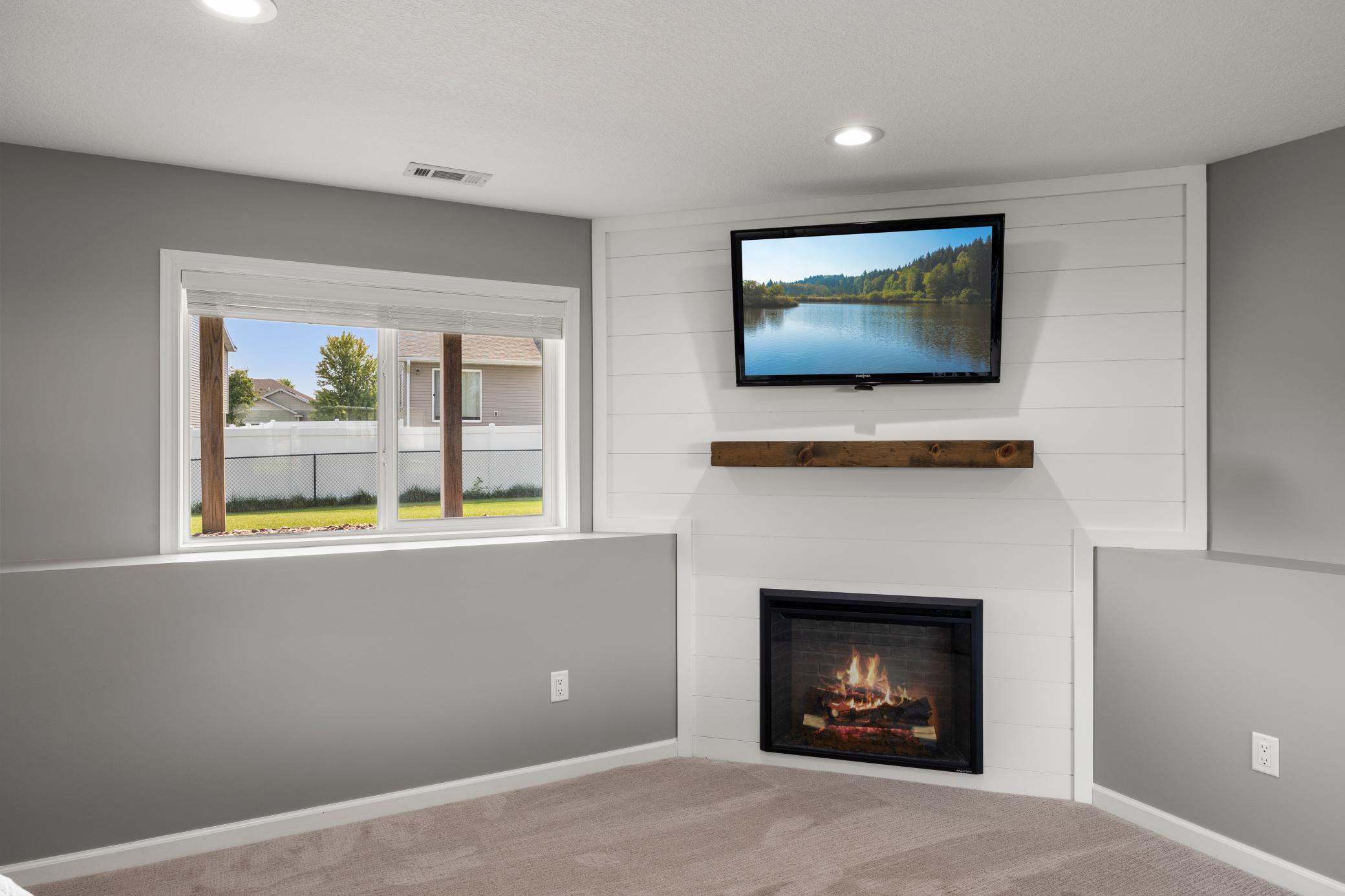 7391 Kahler Circle Ne Property Photo 27