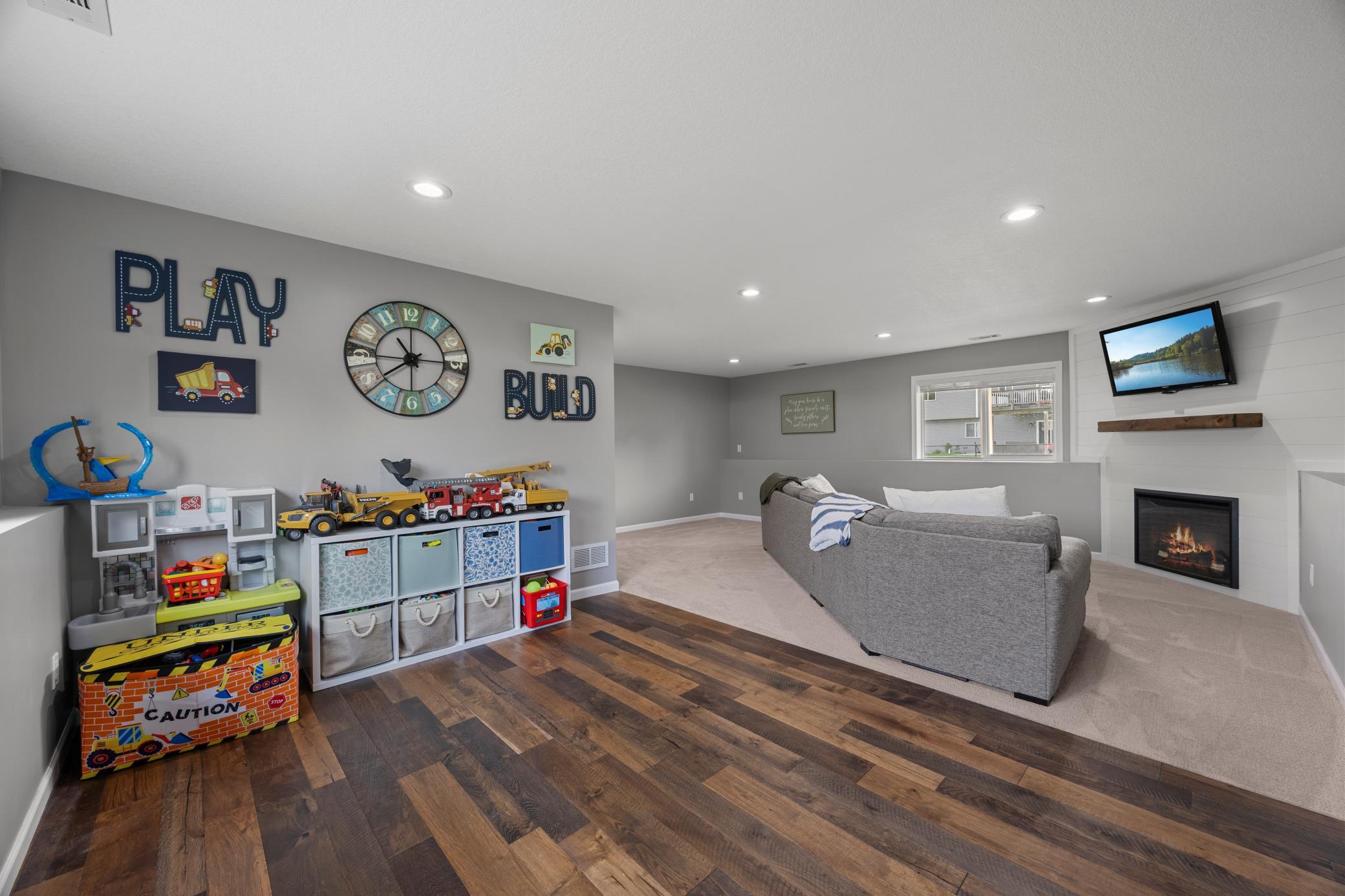 7391 Kahler Circle Ne Property Photo 28