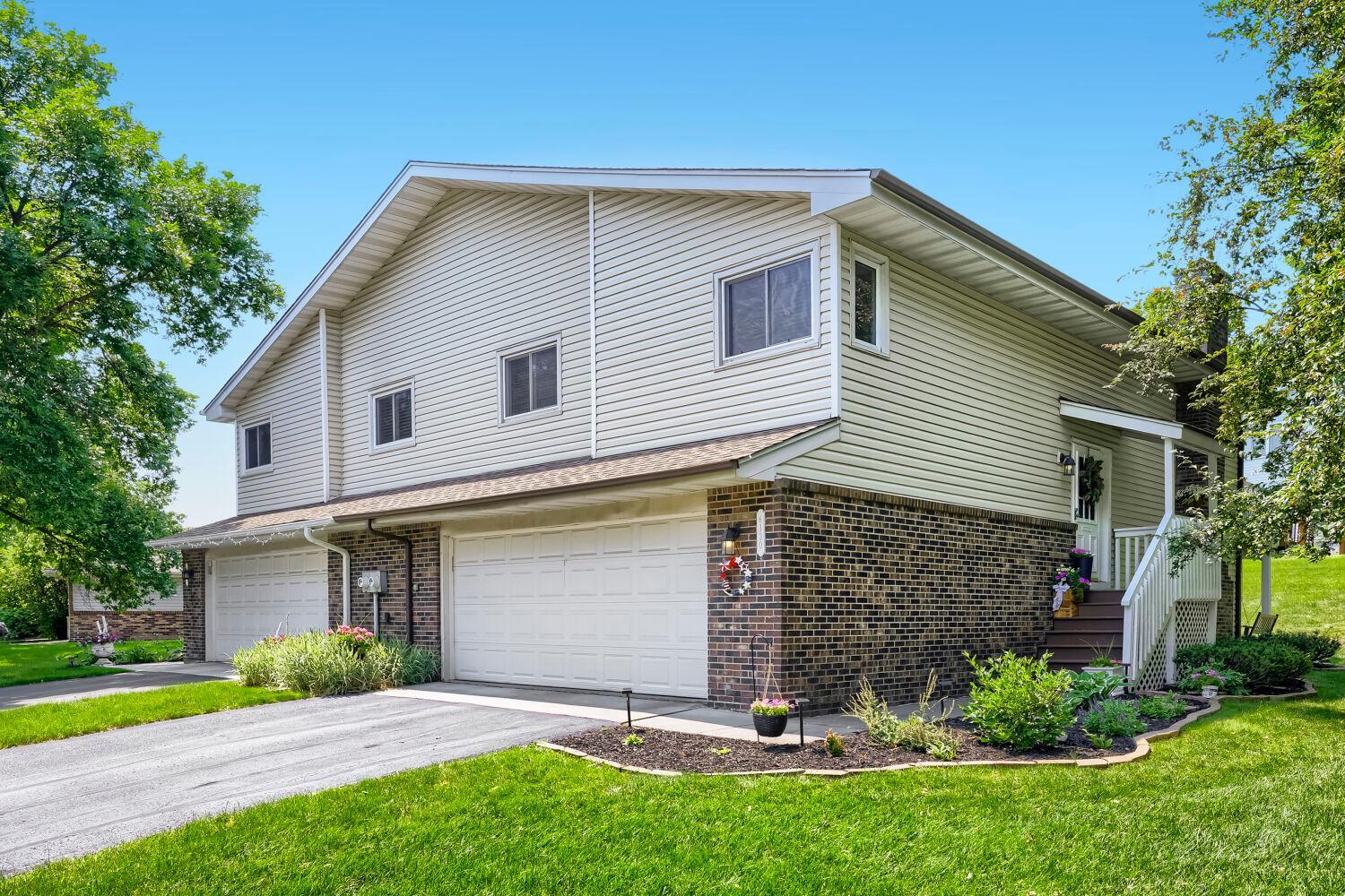 6130 Creek View Trail