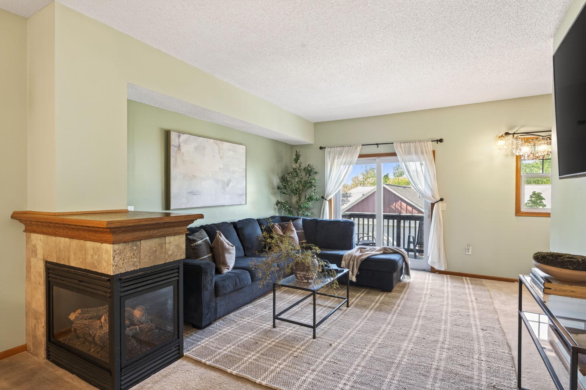 1451 Magnolia Avenue E Property Photo 1