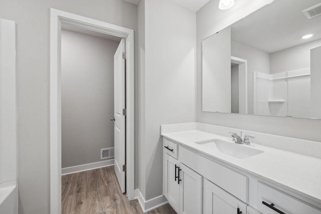 3748 Brookside Drive Property Photo 16