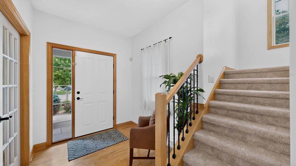 3655 Stone Point Drive Ne Property Photo 6