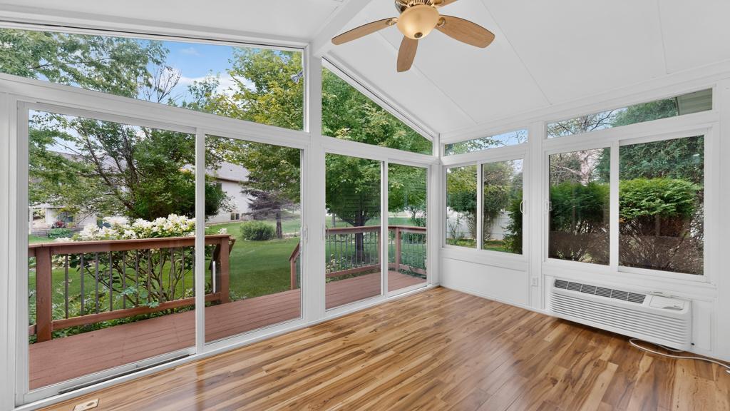 3655 Stone Point Drive Ne Property Photo 20
