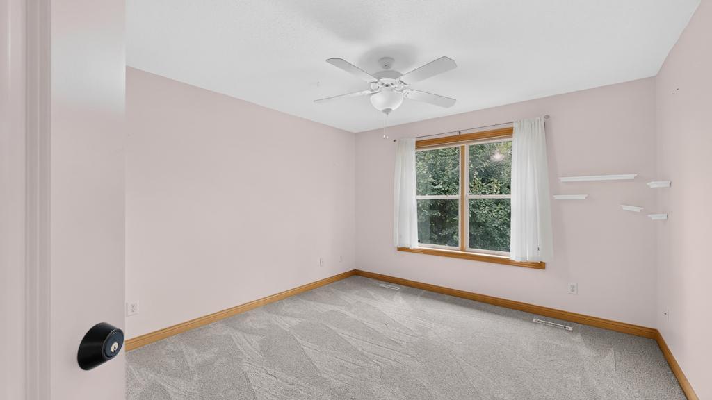 3655 Stone Point Drive Ne Property Photo 29