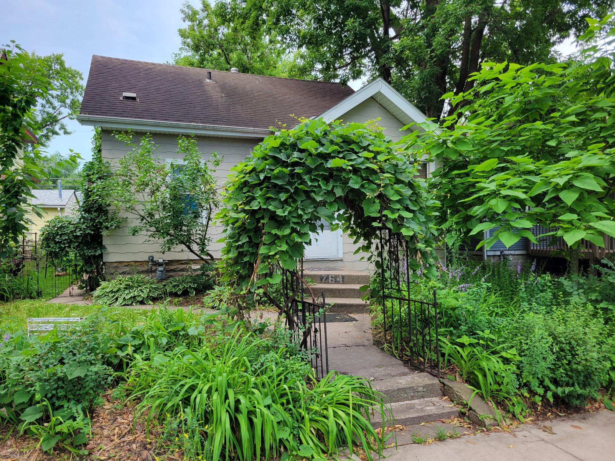 764 Fuller Avenue Property Photo 1