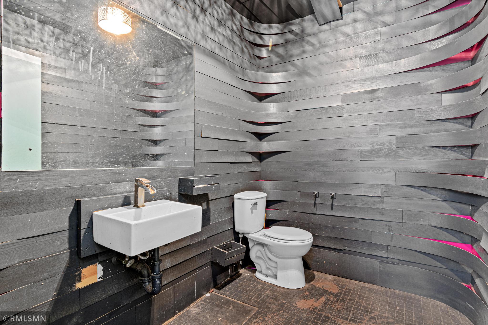 251 S Knowles Avenue A Property Photo 21