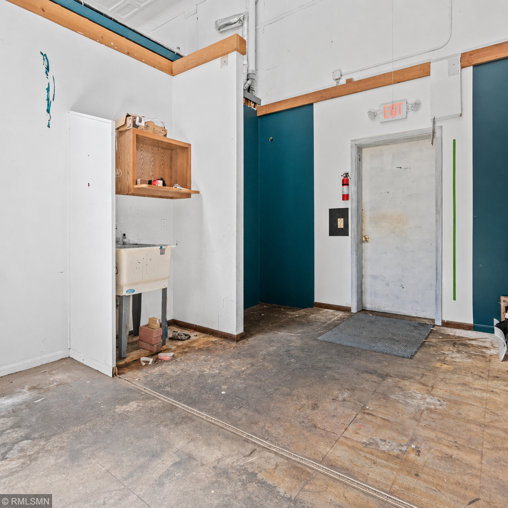 251 S Knowles Avenue A Property Photo 25