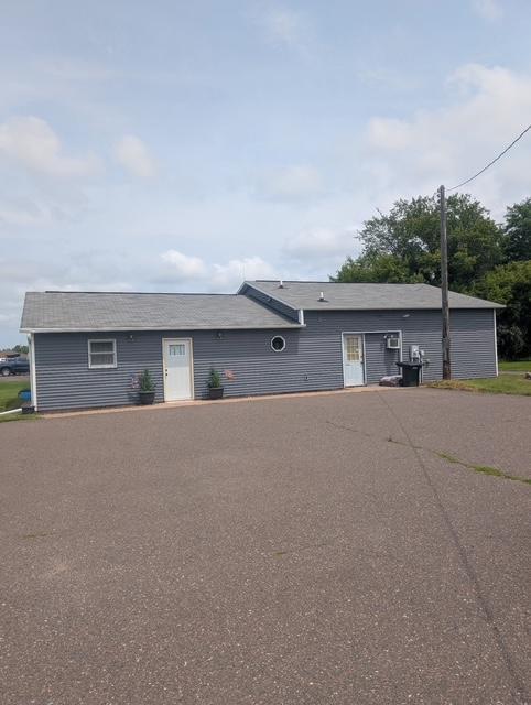 560 State Rd 46 Road Property Photo 1