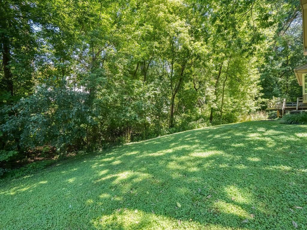 15208 Crown Drive Property Photo 9