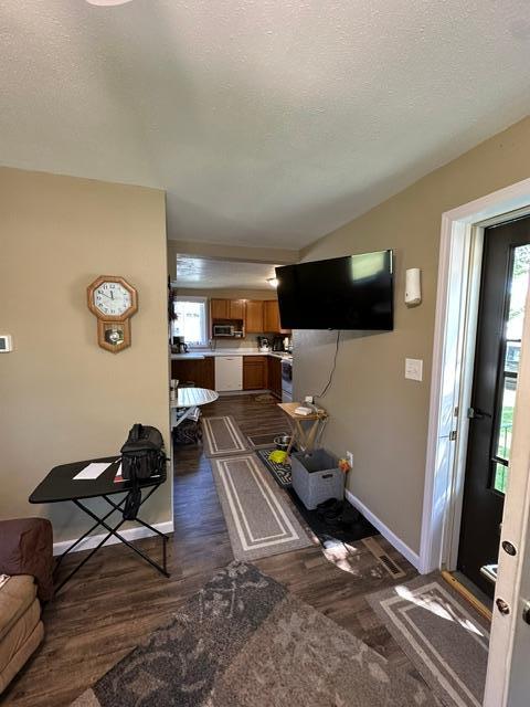 501 Jefferson Avenue Property Photo 8