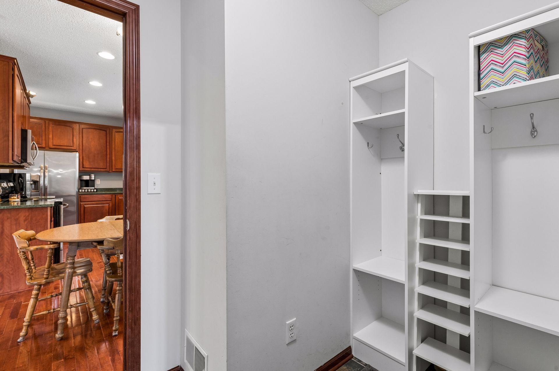 11207 Beechwood Lane Property Photo 21