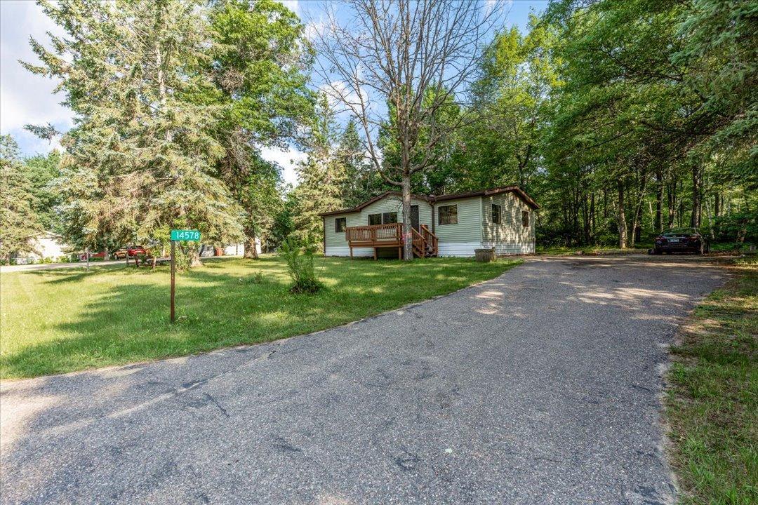 14578 Ridgeway Road Property Photo 1