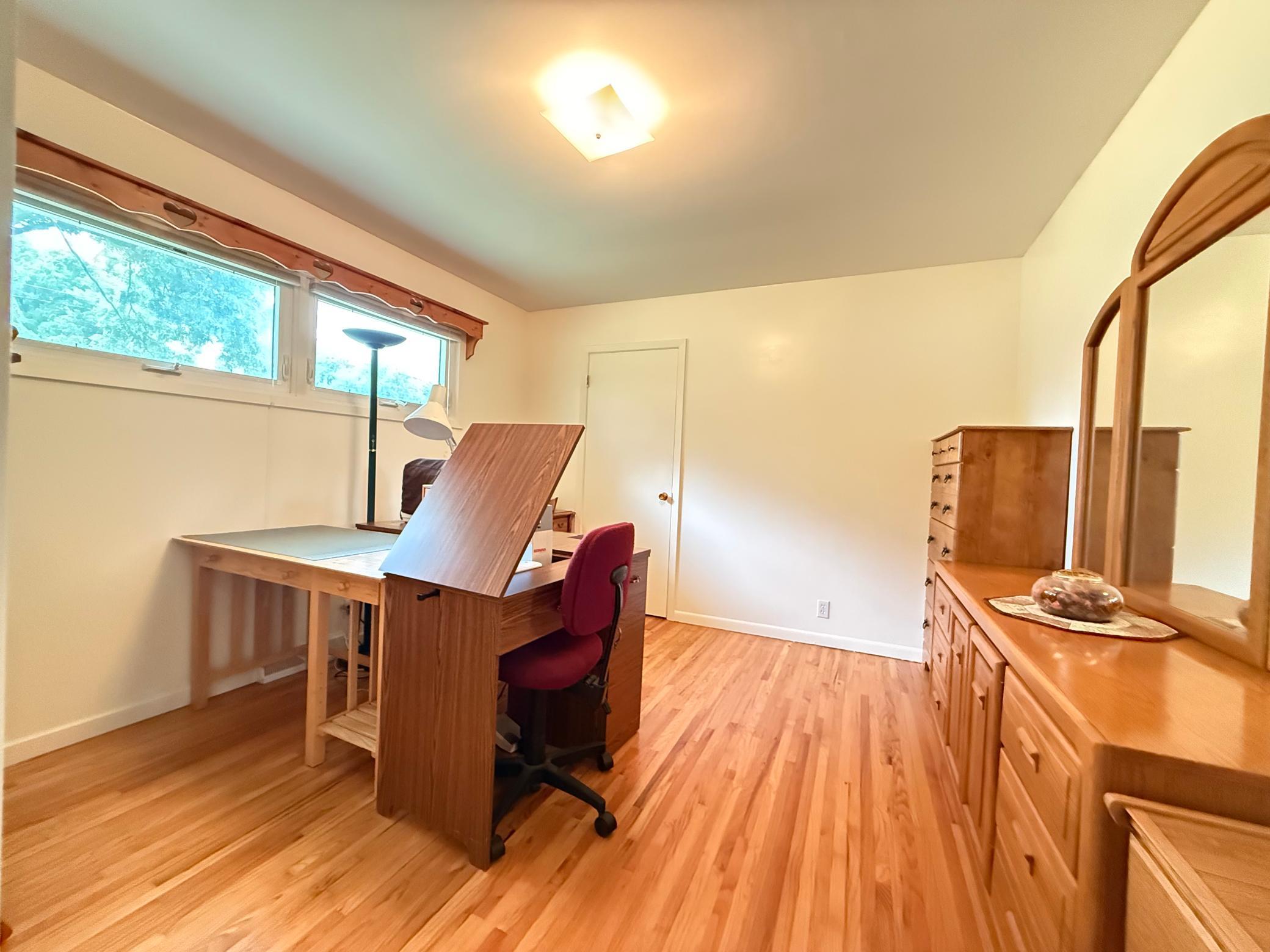 202 3rd Street W Property Photo 14
