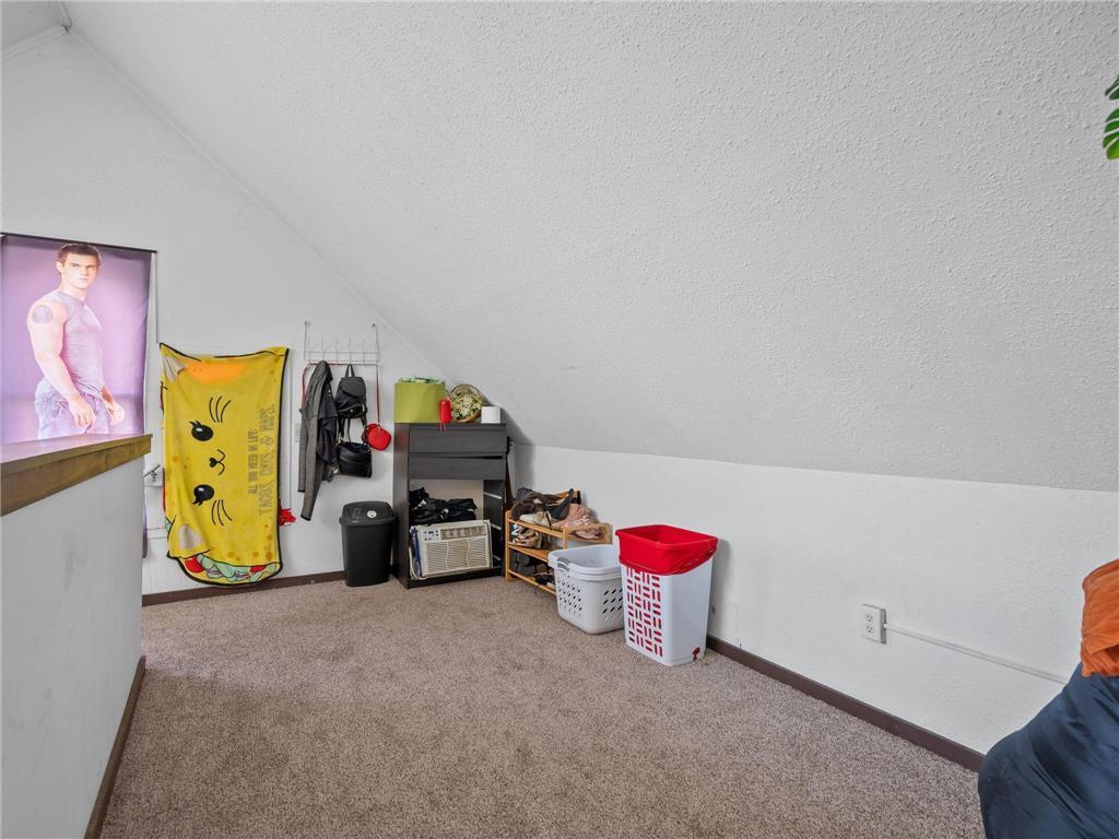 3213 Minnehaha Avenue Property Photo 24