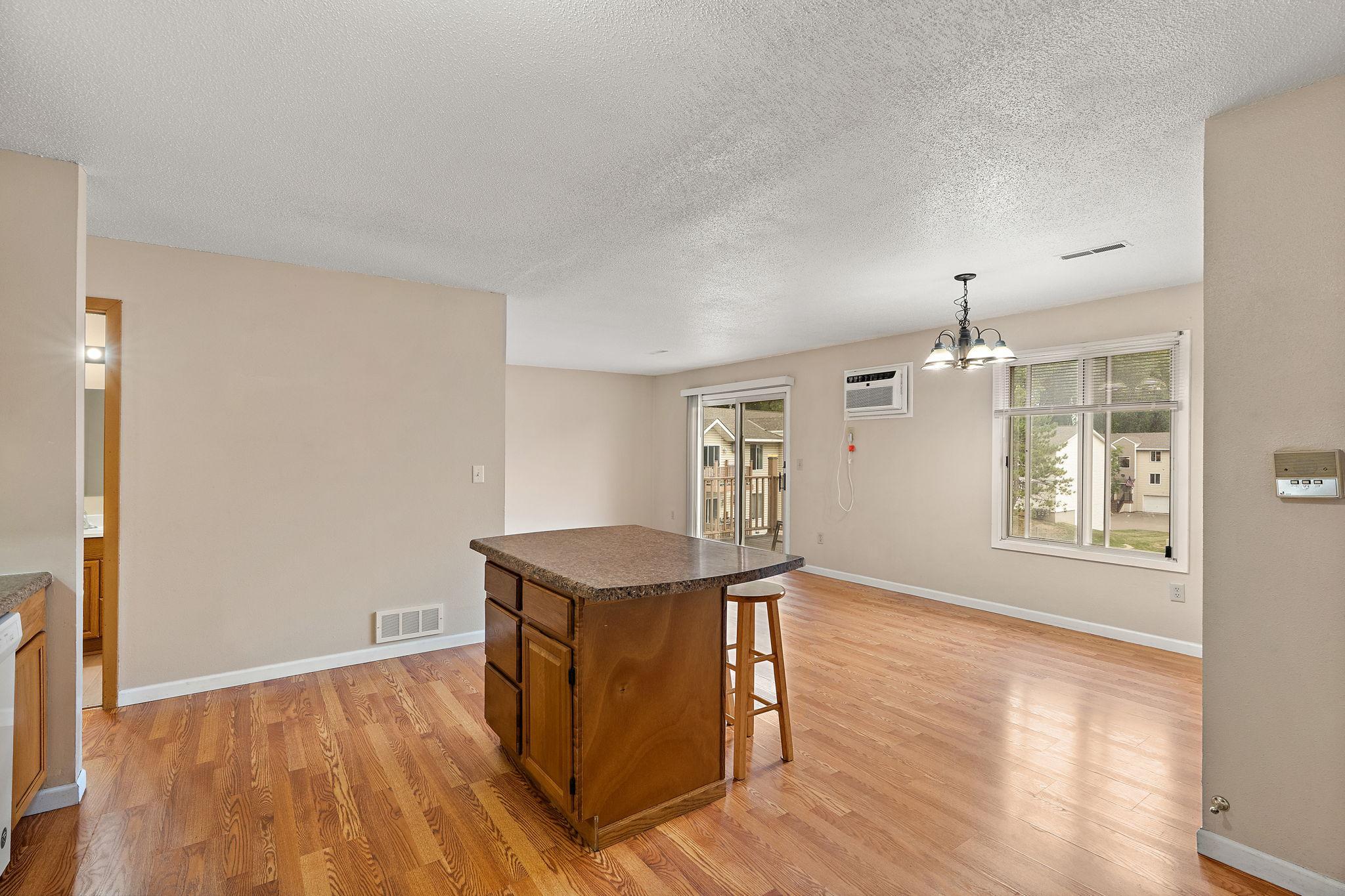926 Wescott Trail 201 Property Photo 5