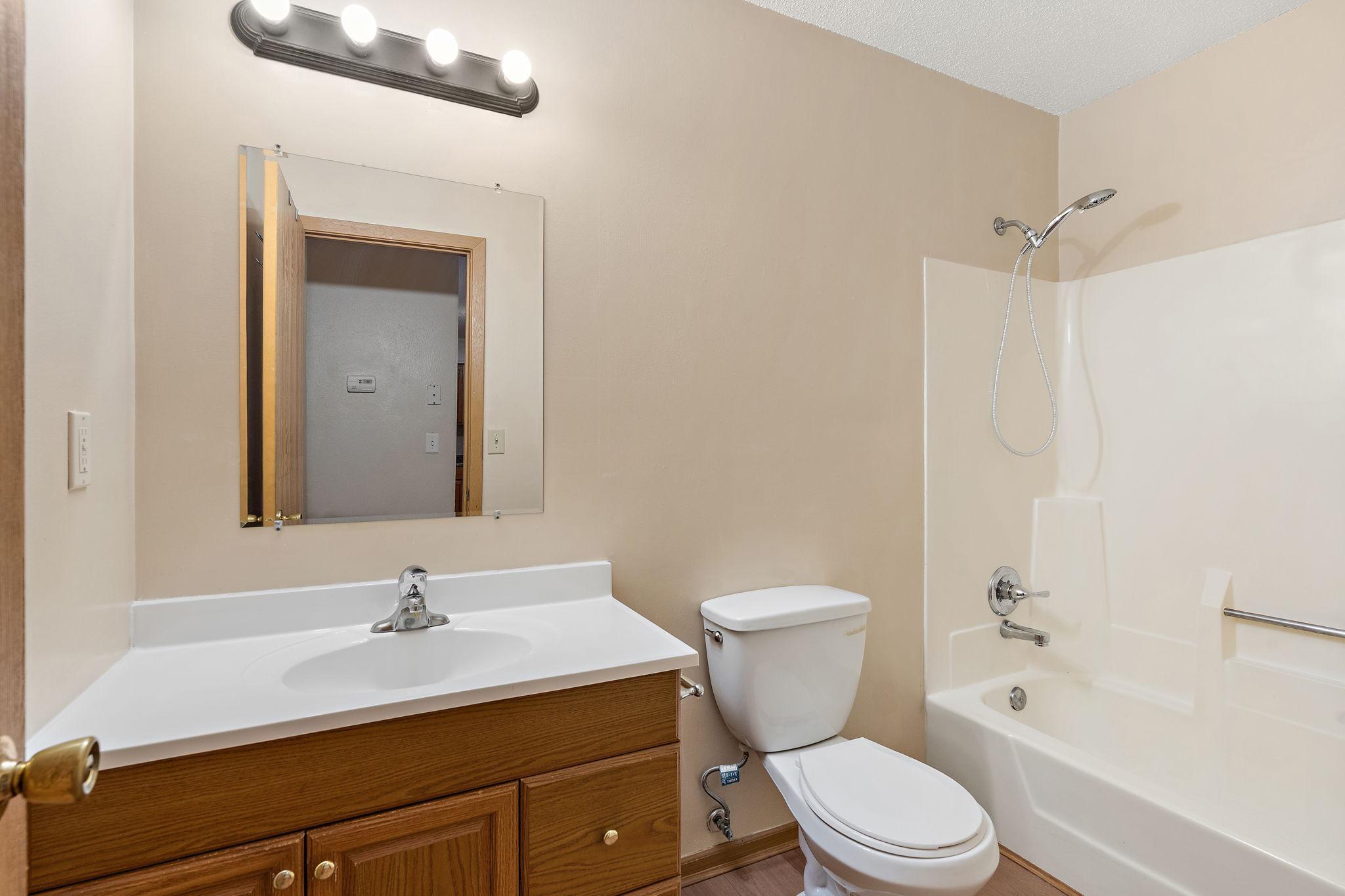 926 Wescott Trail 201 Property Photo 15