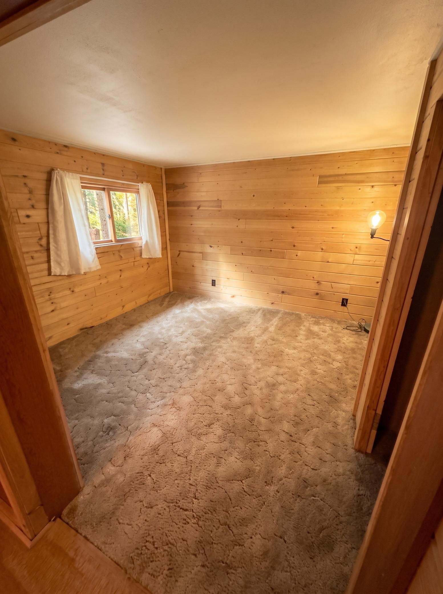 213 3rd Street N Property Photo 10