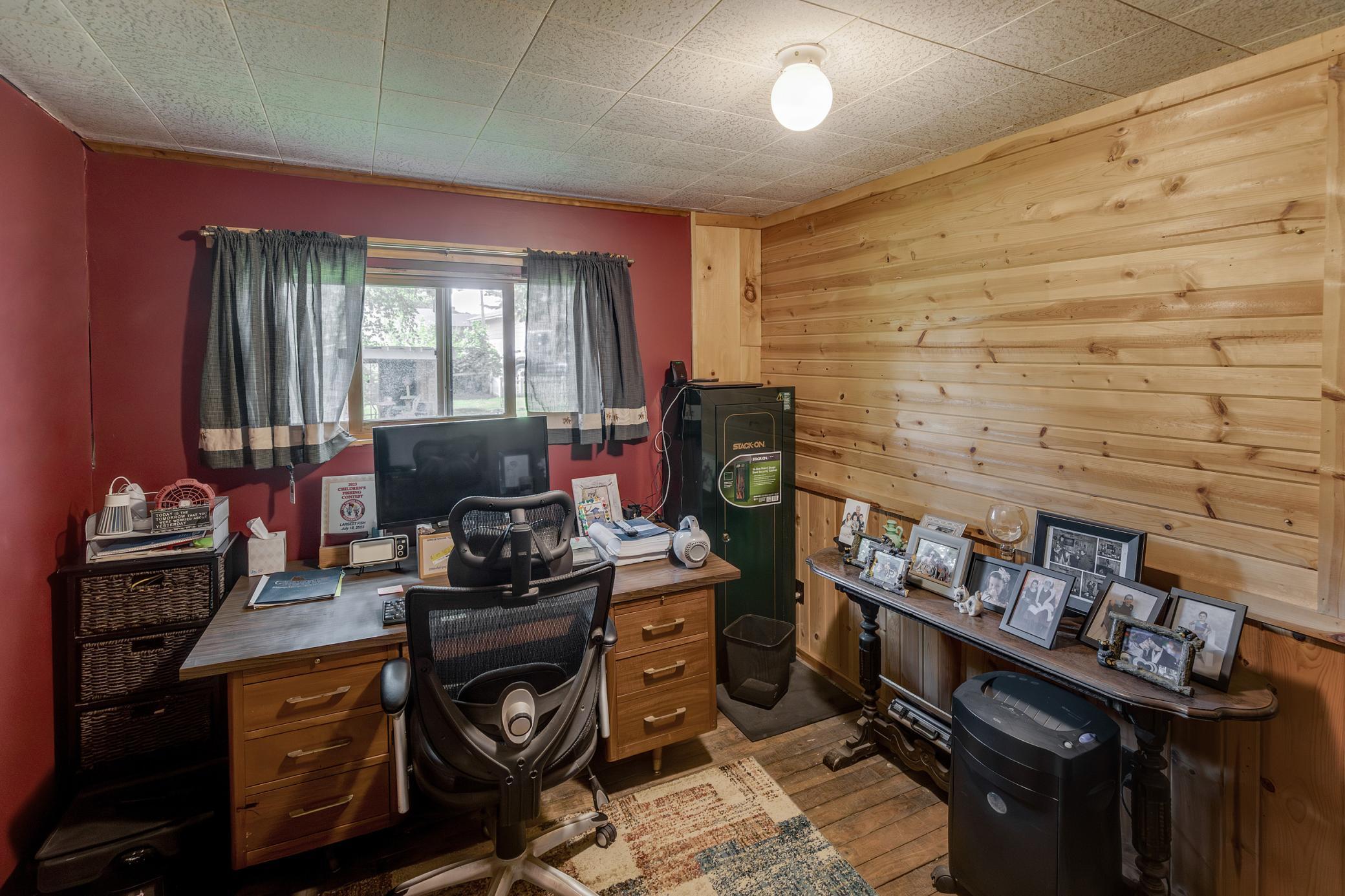 213 3rd Street N Property Photo 15