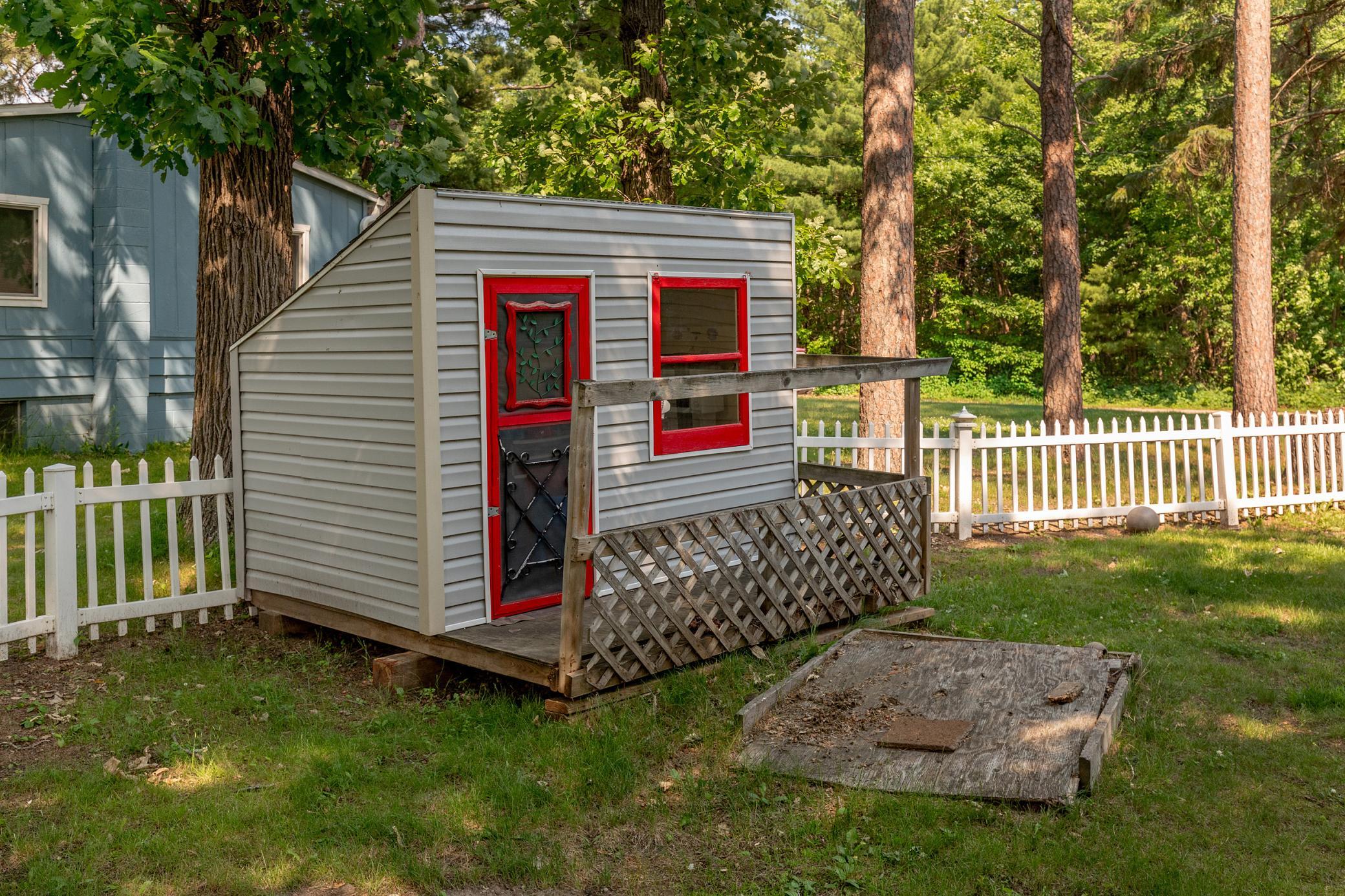 213 3rd Street N Property Photo 28