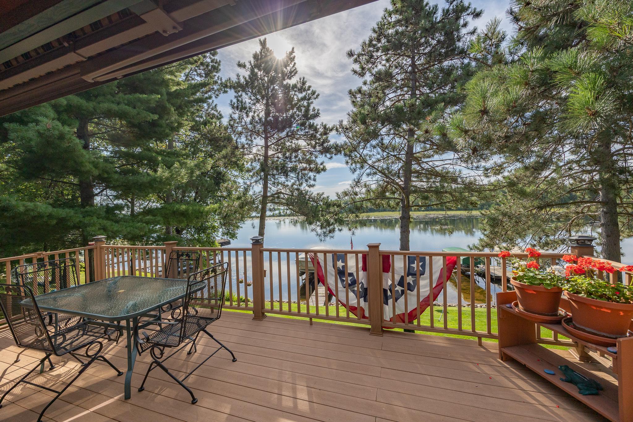 6613 S Point Drive Property Photo 7