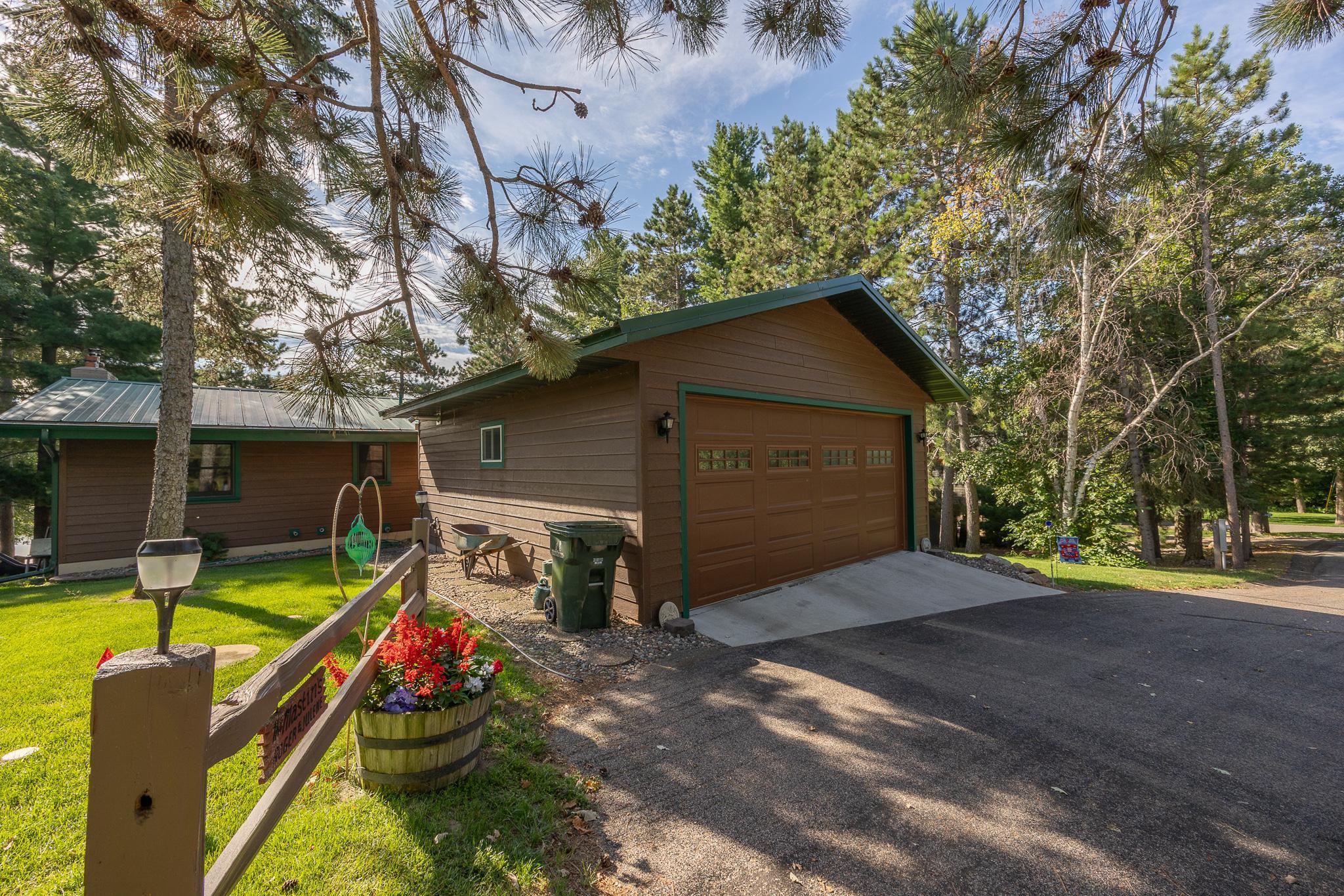 6613 S Point Drive Property Photo 40