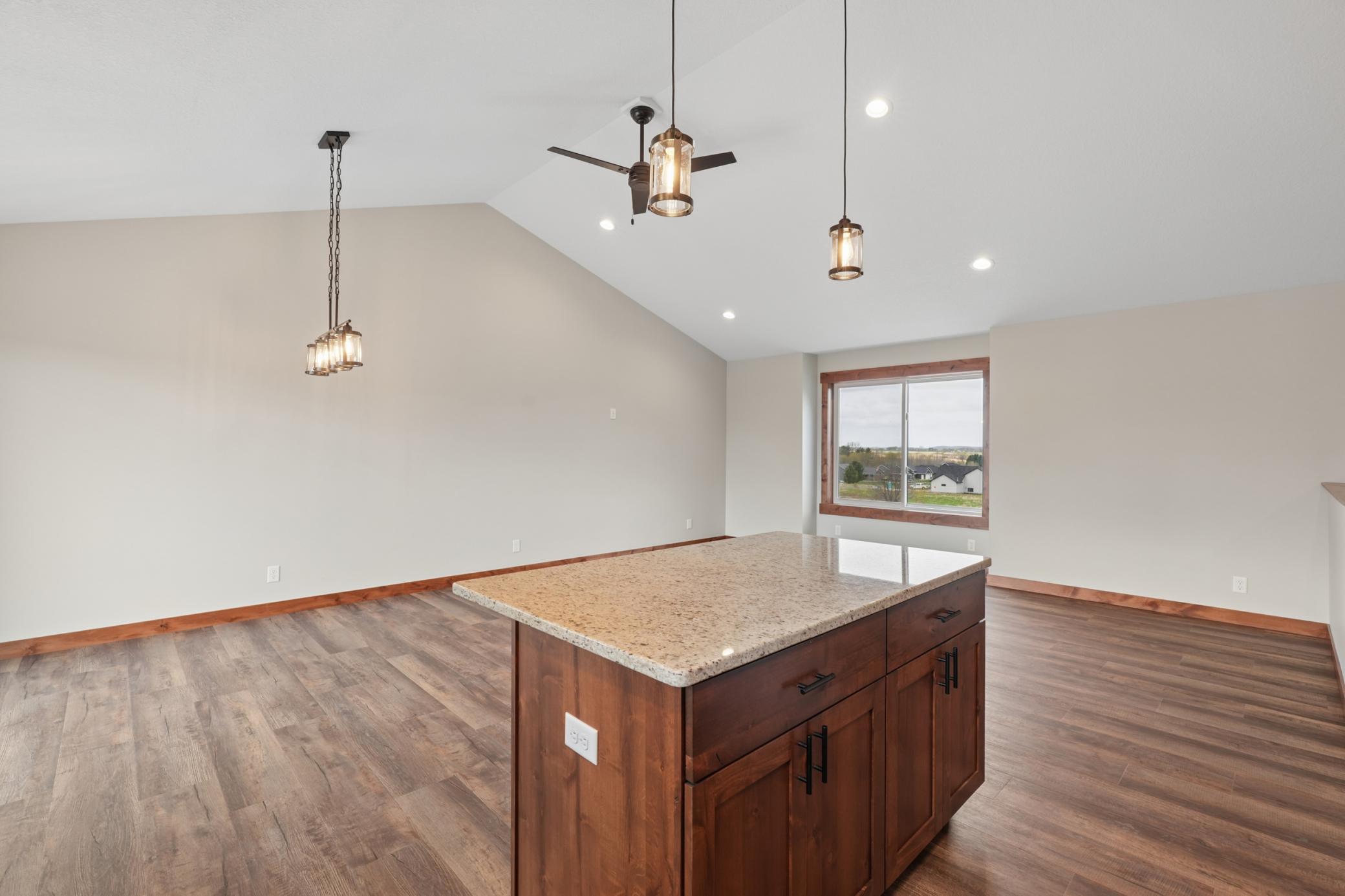 222 Eagle Ridge Drive Property Photo 8
